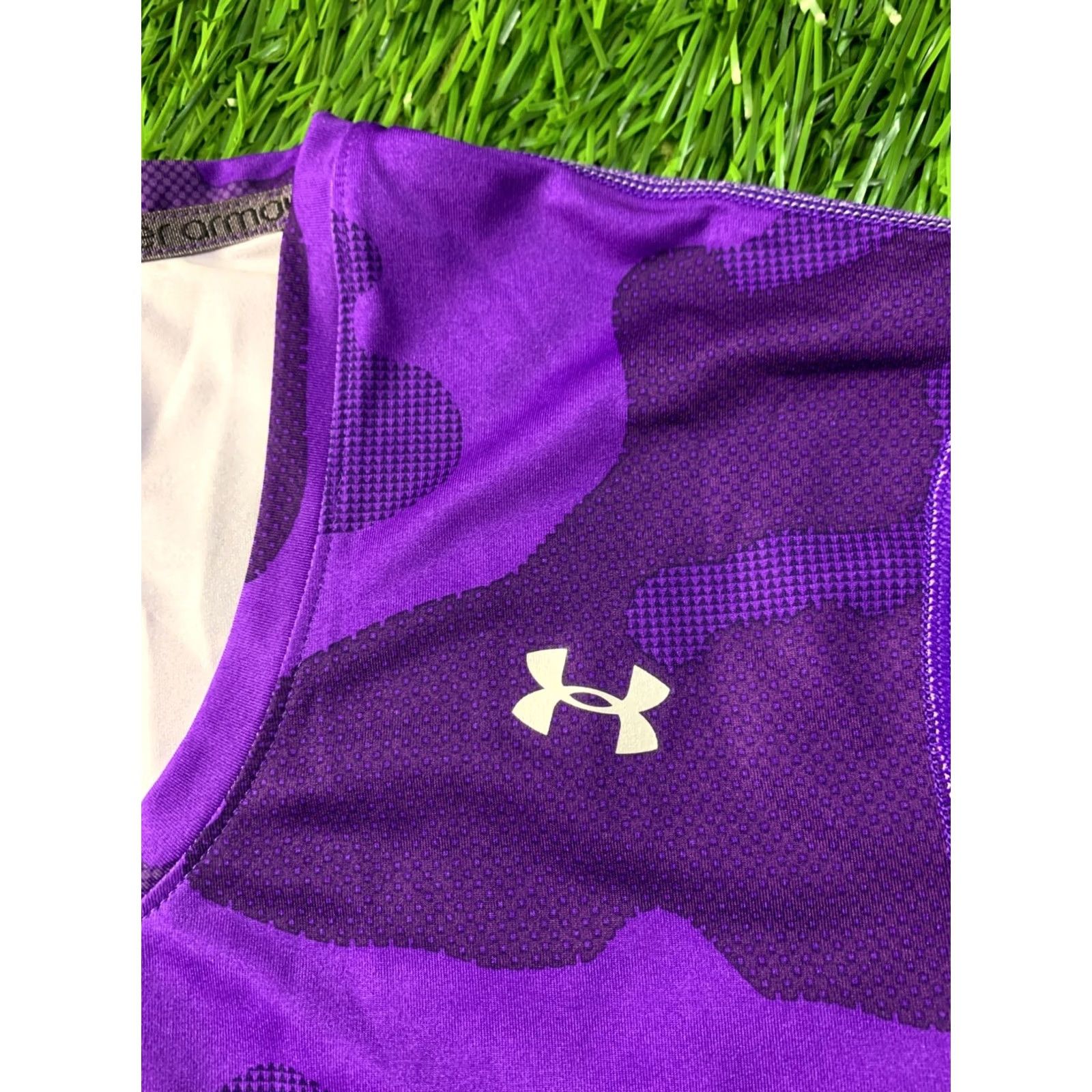 Under Armour UNDER ARMOUR HEATGEAR ORIGINAL WOMEN COMPRESSION TRAINING SHIRT JERSEY XL Purple Short Sleeve T-Shirt XS? Size XL / US 12-14 / IT 48-50 - 3 Thumbnail