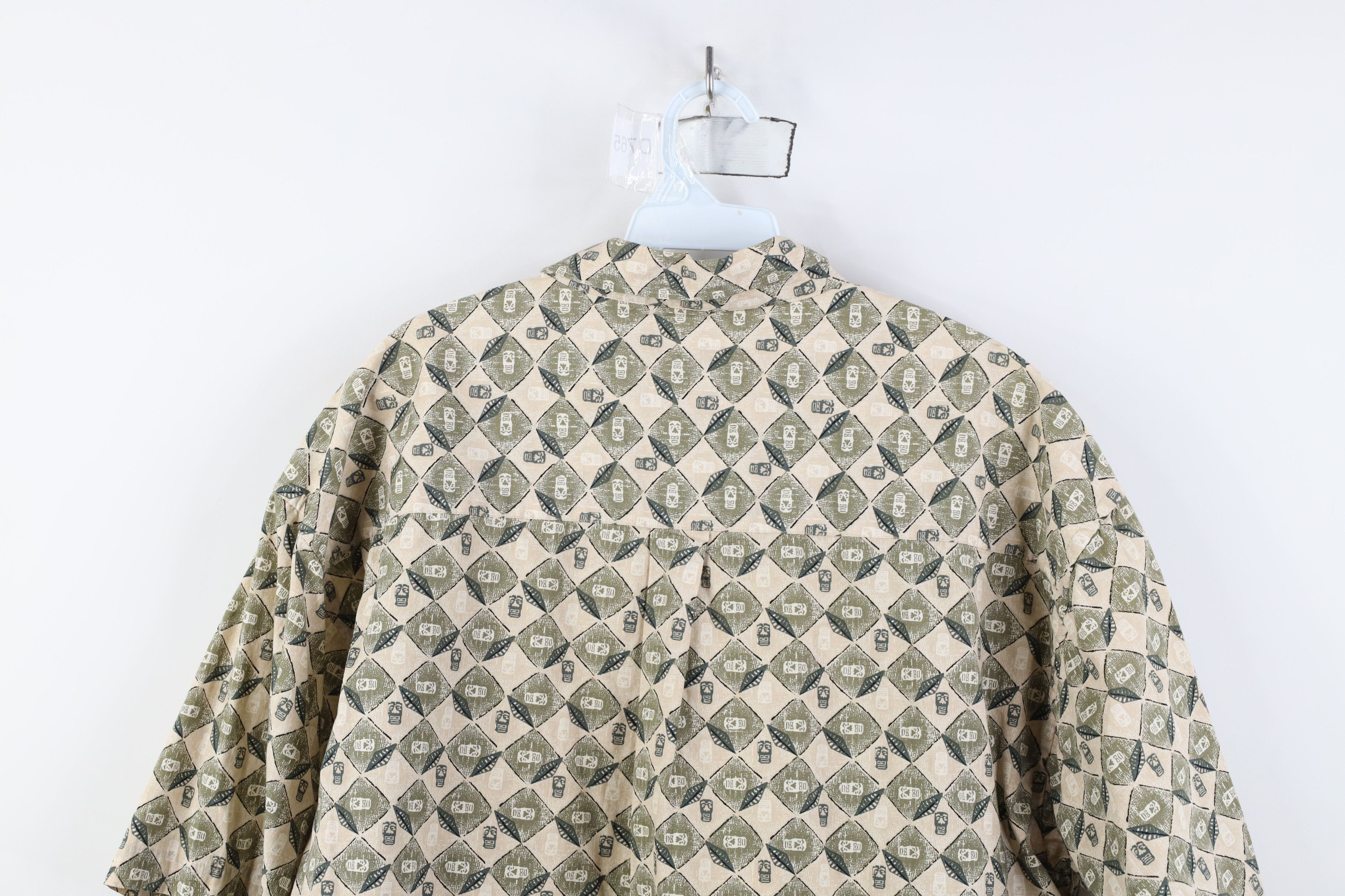 Vintage Vintage 90s Streetwear Geometric Tiki Mask Button Down Shirt Size US XL / EU 56 / 4 - 10 Thumbnail