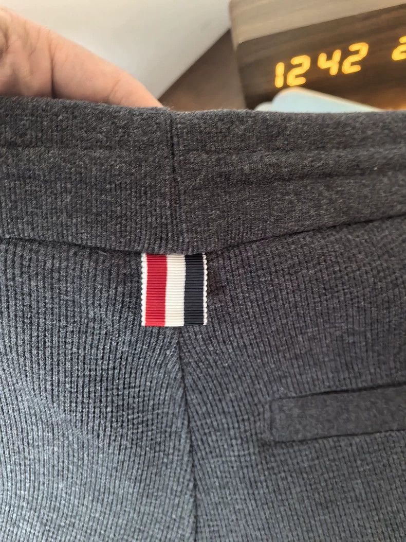Thom Browne Thom Browne size0 Huffway trousers Size US 28 / EU 44 - 6 Thumbnail