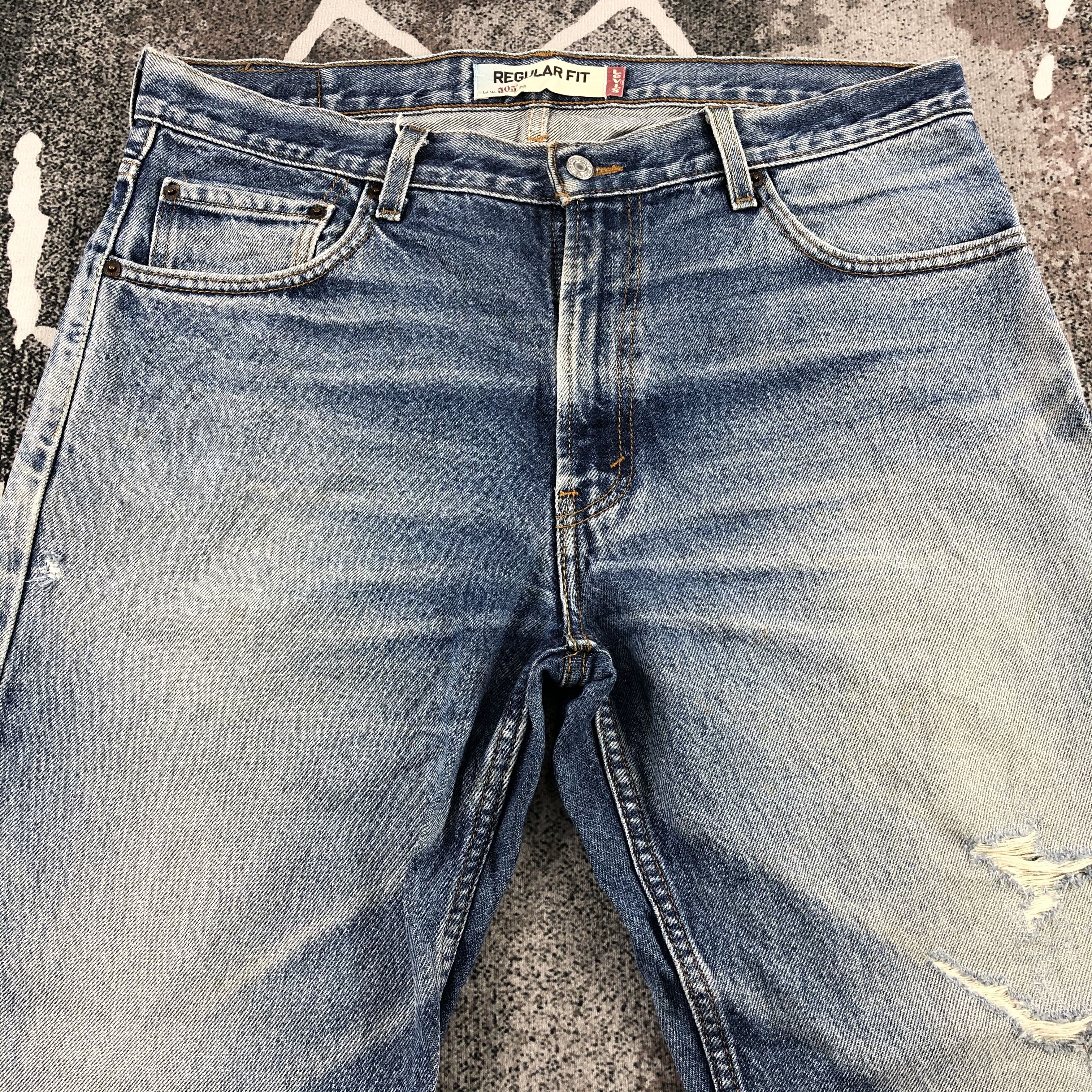 Levi's Vintage Levi's 505 Jeans Distress Regular Fit Denim KJ972 Size US 36 / EU 52 - 3 Thumbnail