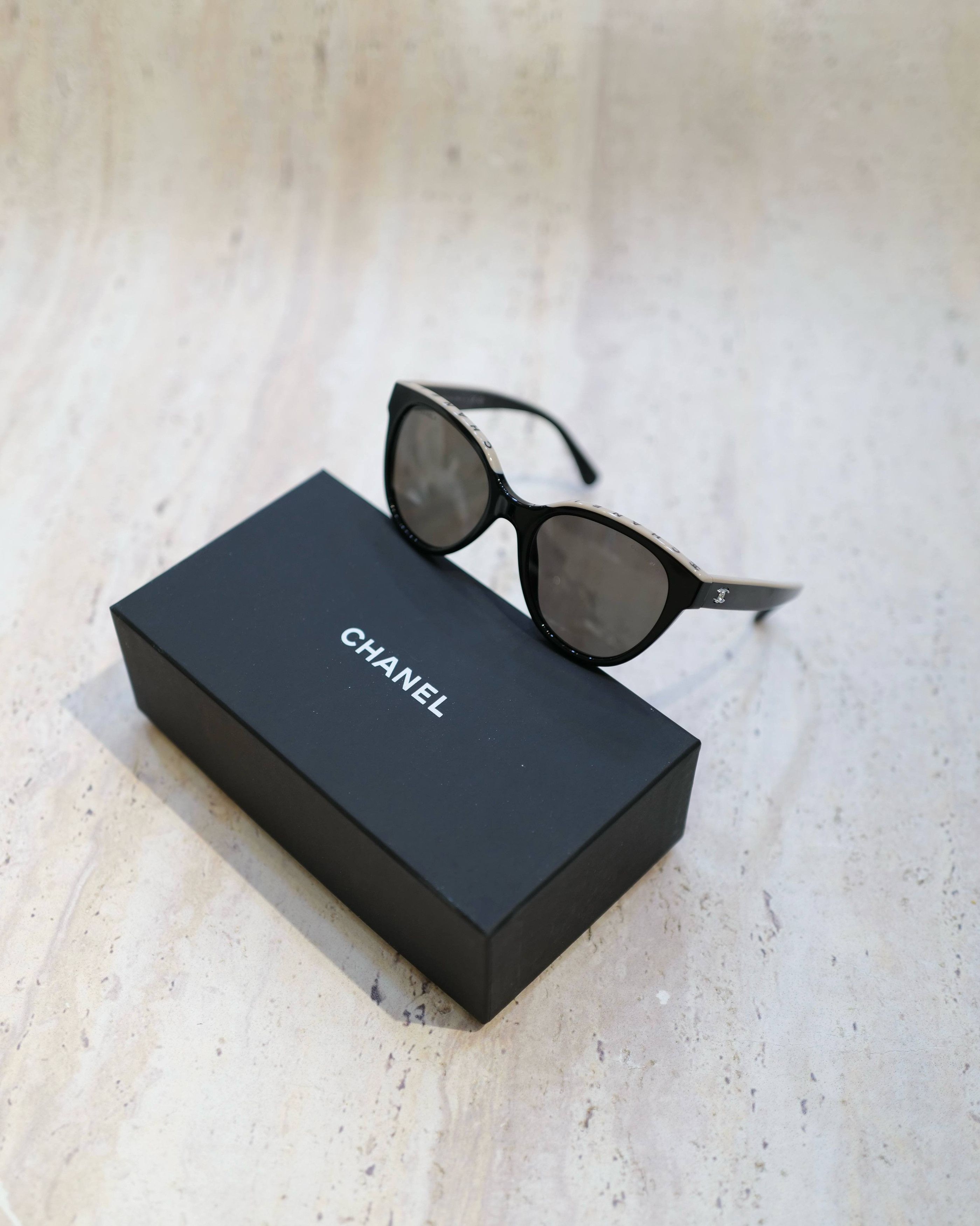 Chanel CHANEL 0CH5414 SUNGLASSES Size ONE SIZE - 1 Thumbnail
