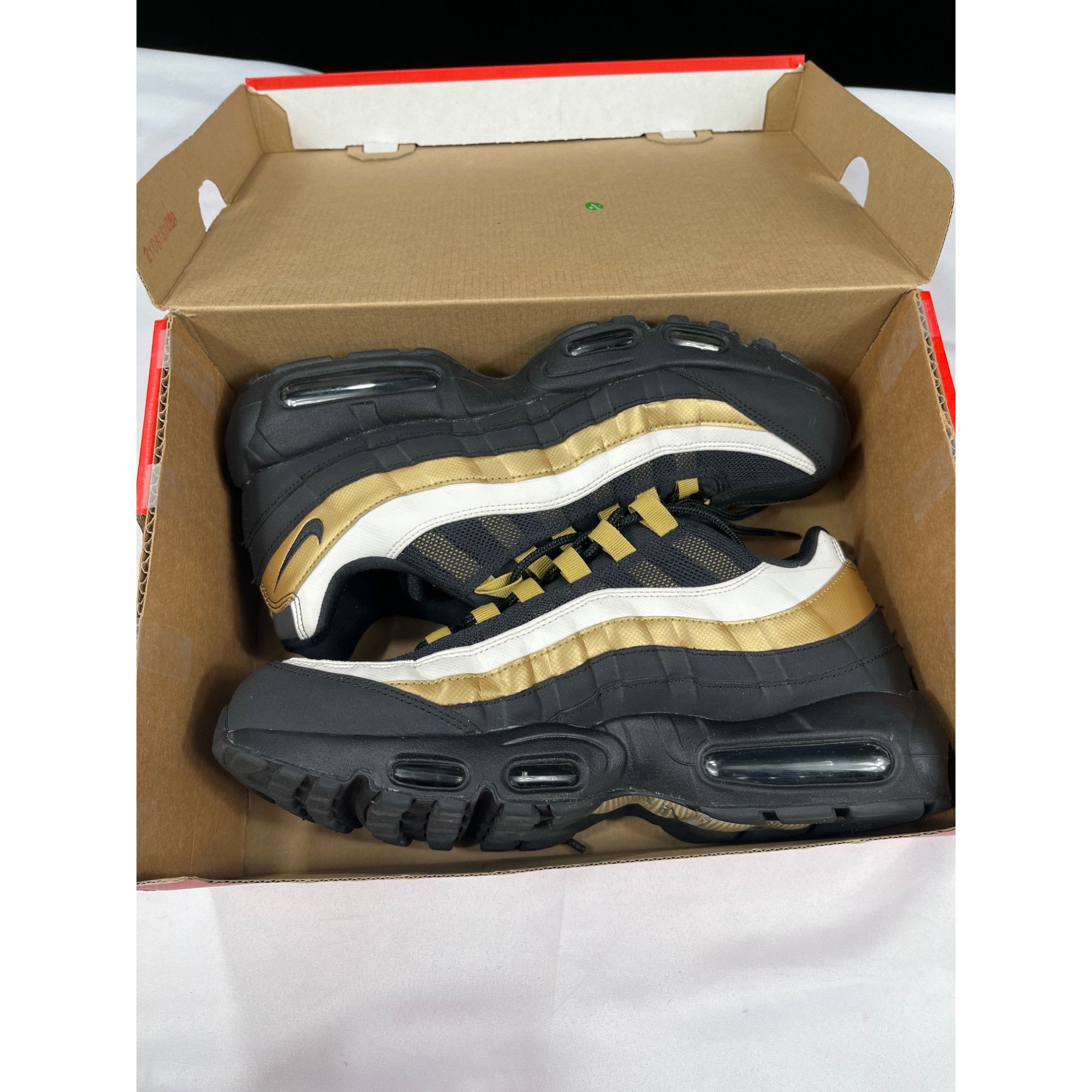 Nike Nike Mens Air Max 95 OG Athletic Sneakers Size 10.5 SKU 7375 Size US 10.5 / EU 43-44 - 9 Thumbnail