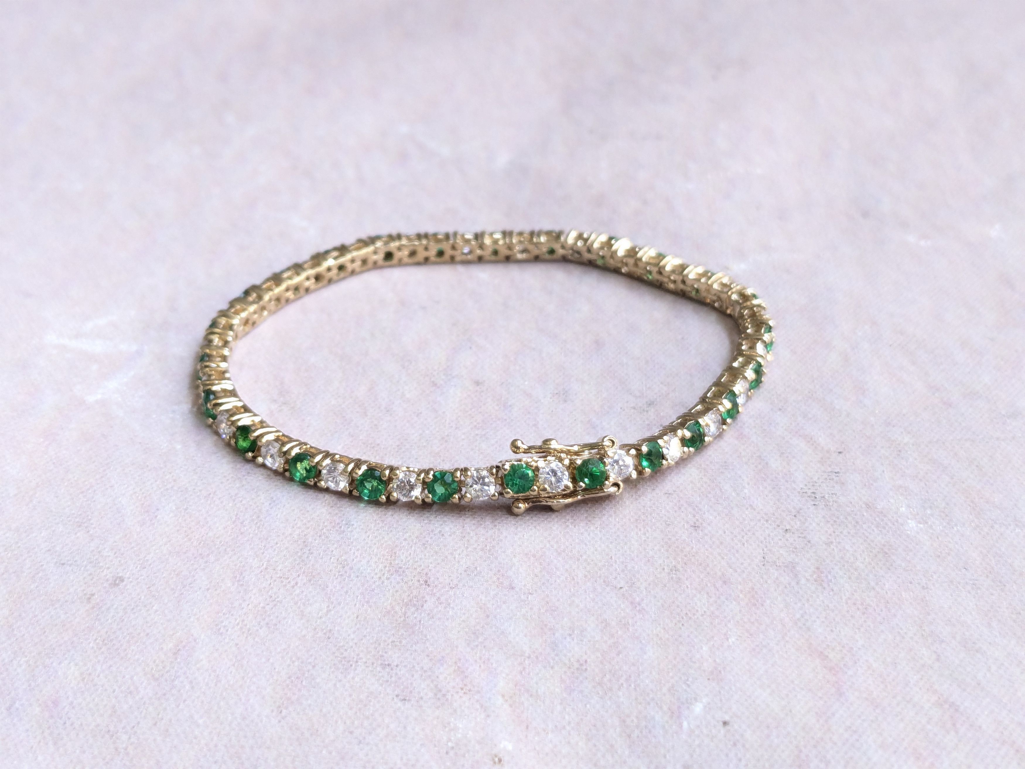Jewelry Sterling Silver Tennis Bracelet Green Clear CZ Round 7.25 Size ONE SIZE - 1 Thumbnail