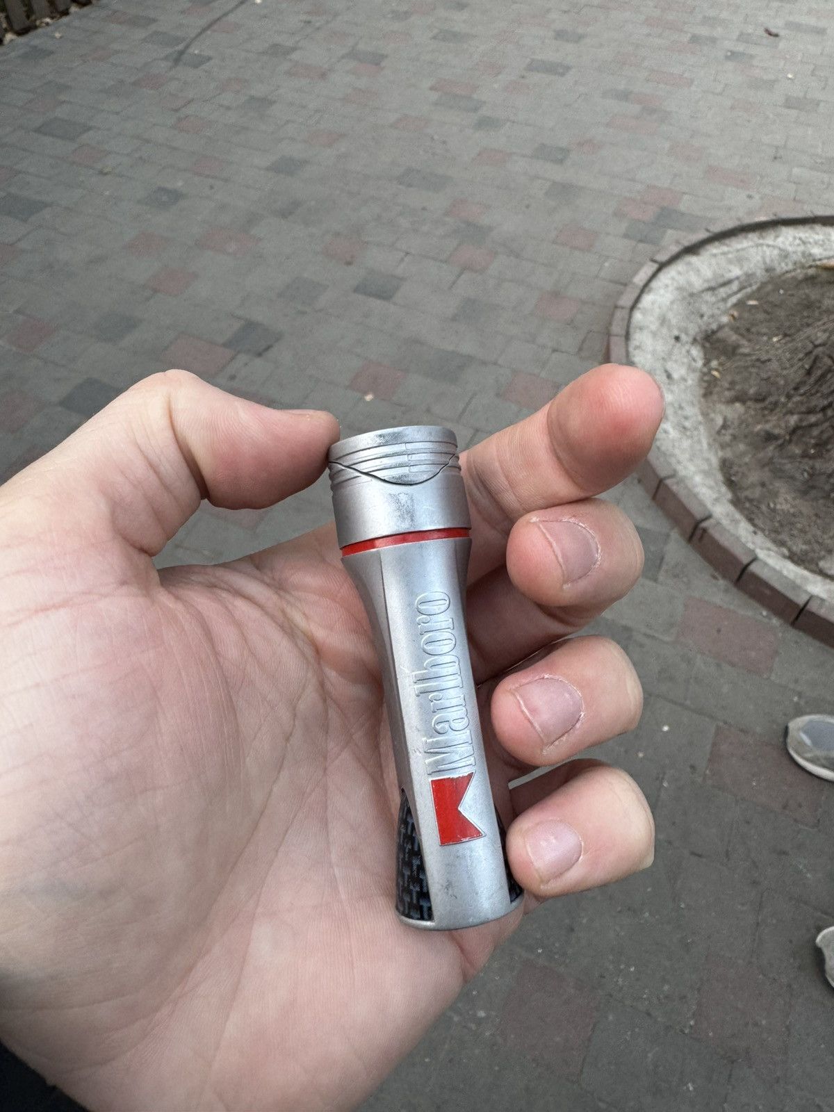 Japanese Brand × Marlboro × Vintage Rare GEOMETRIC MARLBORO METAL PUNK LIGHTER SUPREME STYLE Size ONE SIZE - 1 Thumbnail