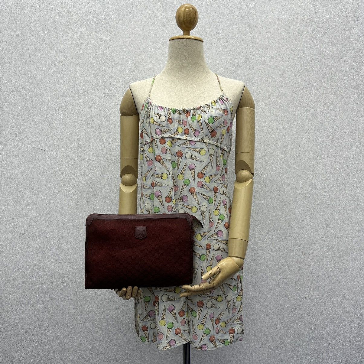Celine AUTHENTIC CELINE MACADAM TRIOMPHE LEATHER CLUTCH BAG Size ONE SIZE - 1 Thumbnail