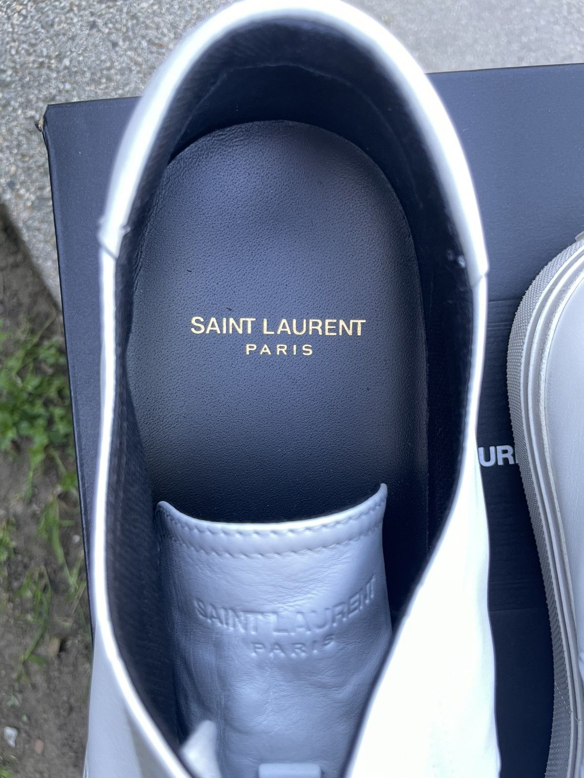 Saint Laurent Paris Saint Laurent Paris Bedford Low Top Leather Sneakers White Size US 8 / EU 41 - 12 Thumbnail