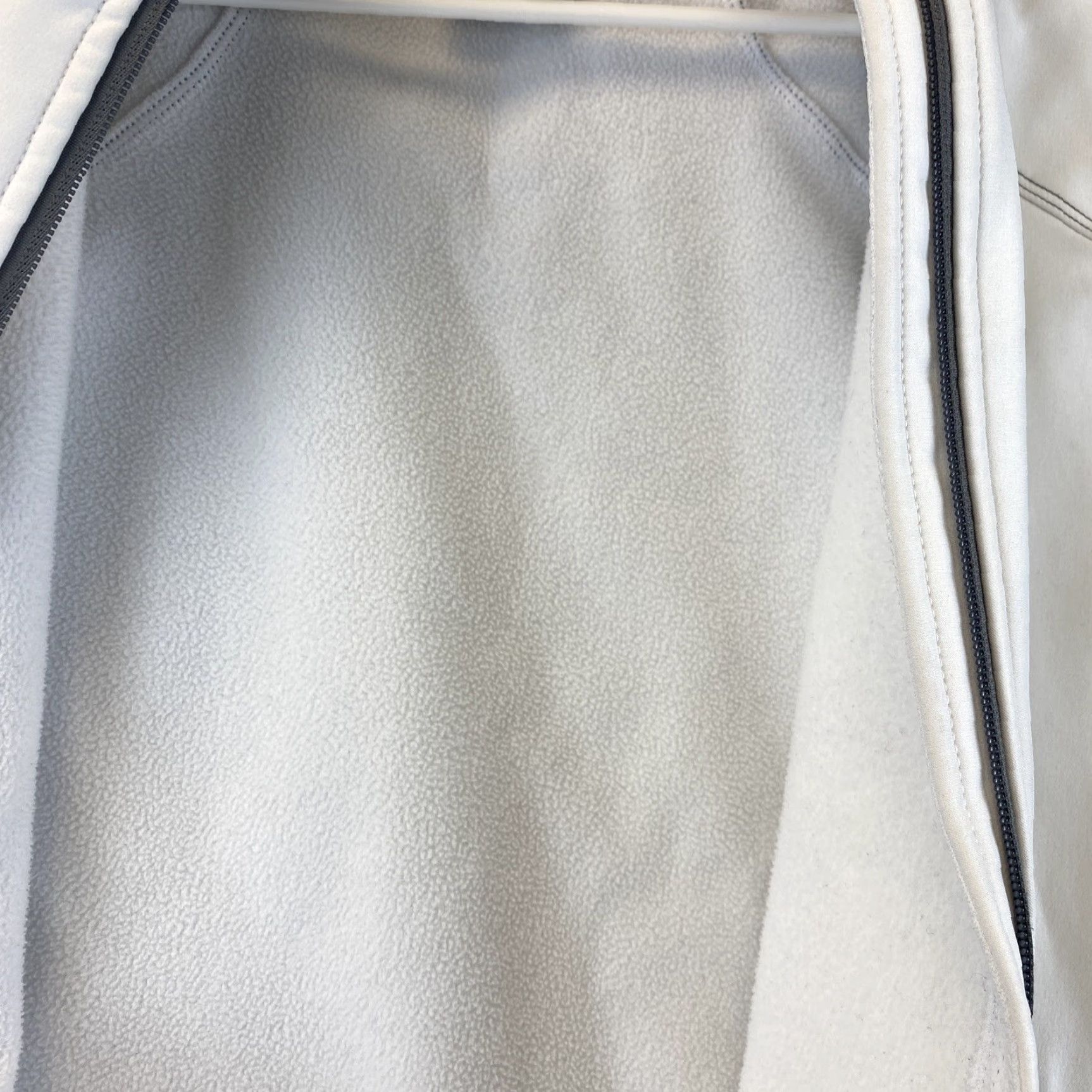 Calvin Klein Calvin Klein Hoodie Men Zip Up Full Zip 50-4 Size M White Gray Multicolor Long Sleeve) Size US M / EU 48-50 / 2 - 6 Thumbnail