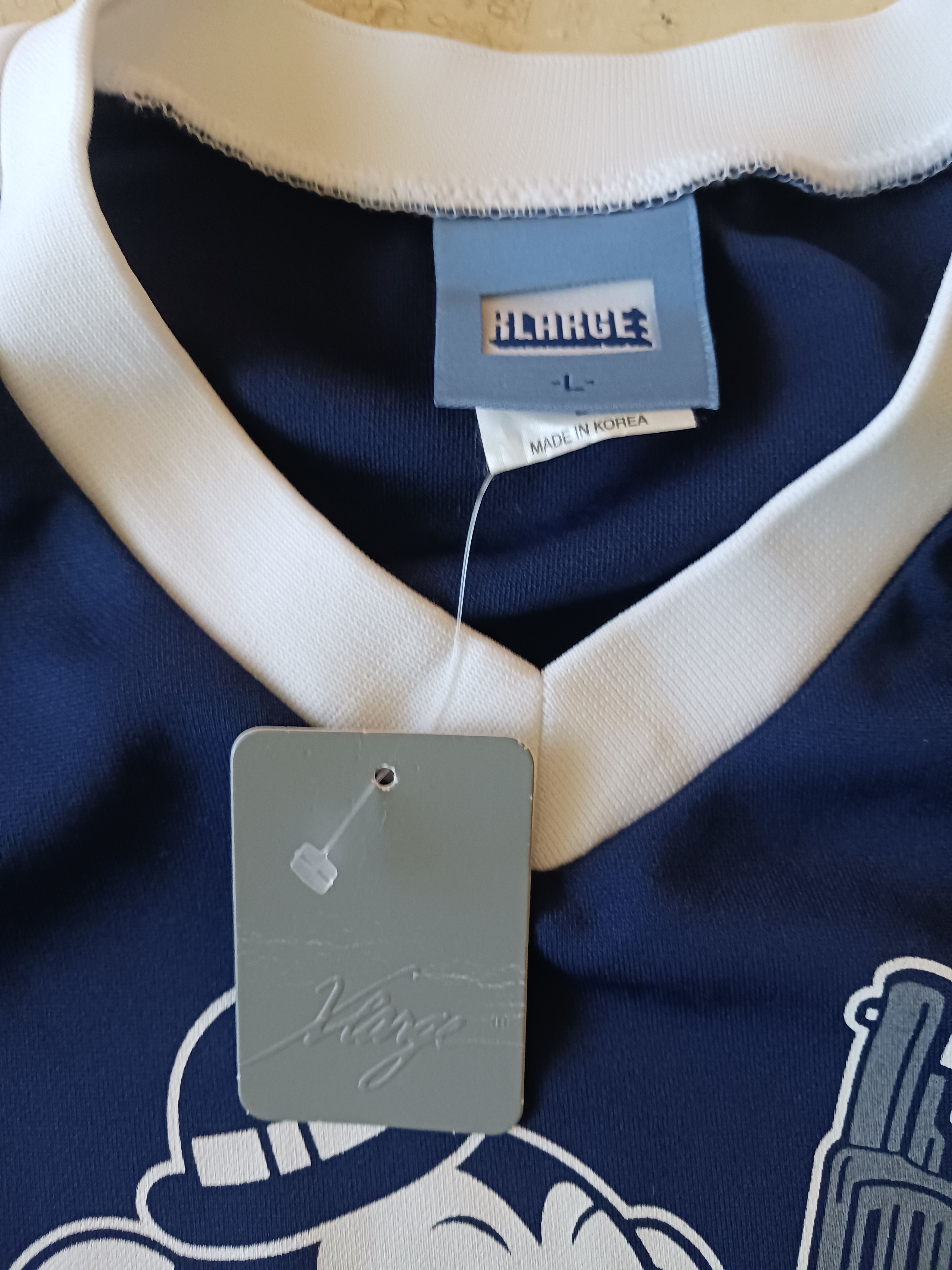 X-LARGE XLARGE OG Monkey w/ a Gun logo Retro Jersey Size US L / EU 52-54 / 3 - 2 Thumbnail
