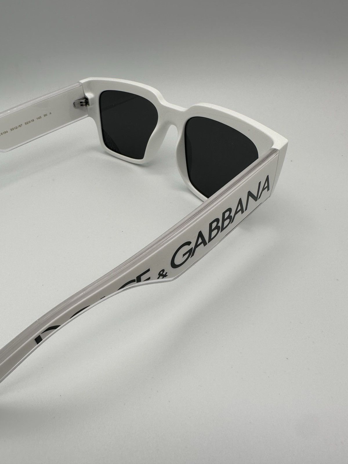Dolce & Gabbana Dolce & Gabbana Spellout Sunglasses Size ONE SIZE - 7 Thumbnail