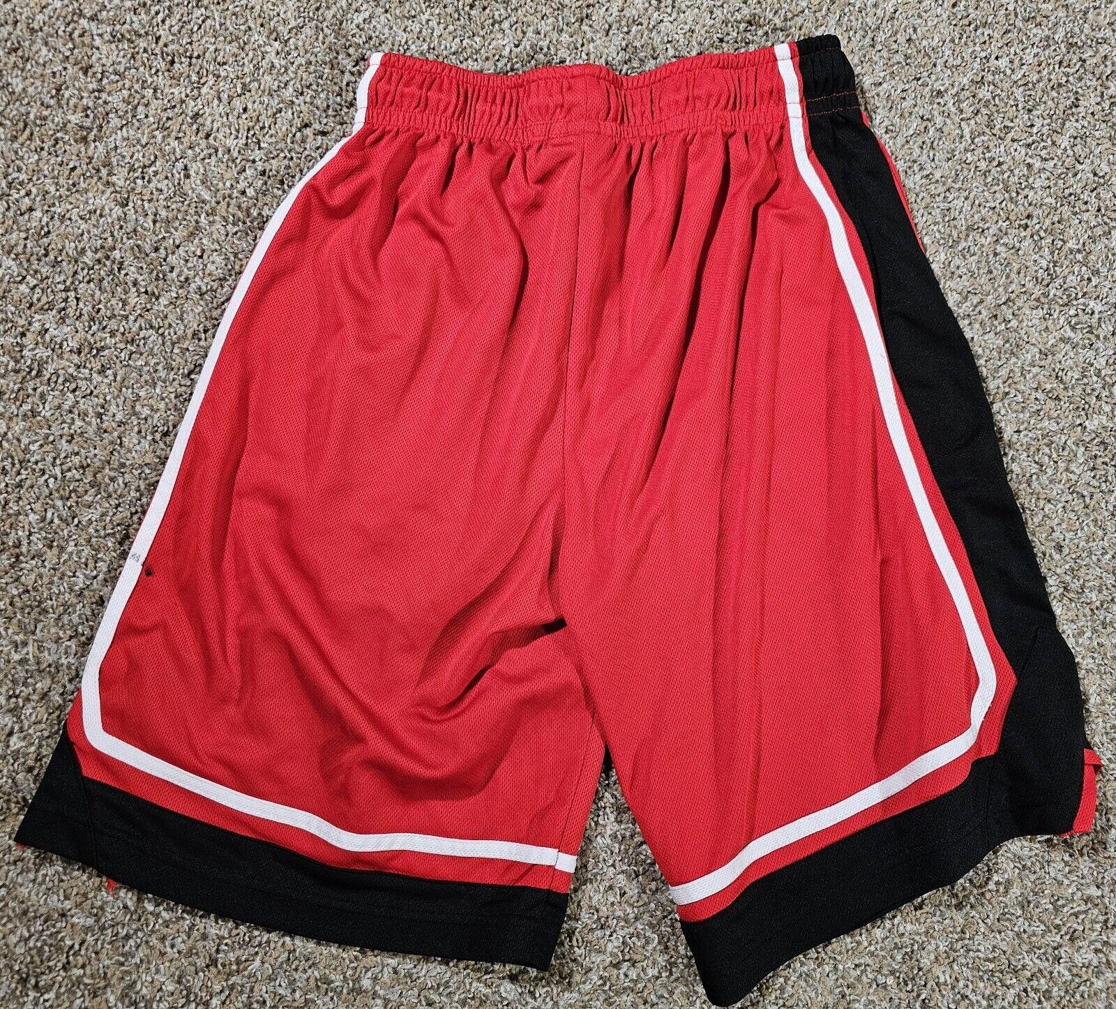 Designer Campus Heritage Wisconsin Bucky Badgers Shorts Med - Stained Size ONE SIZE - 8 Thumbnail