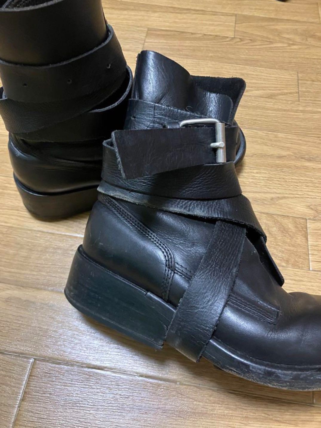 Dirk Bikkembergs Dirk Bikkembergs AW 97 tornado wrap belted boots Size US 7 / IT 37 - 6 Thumbnail