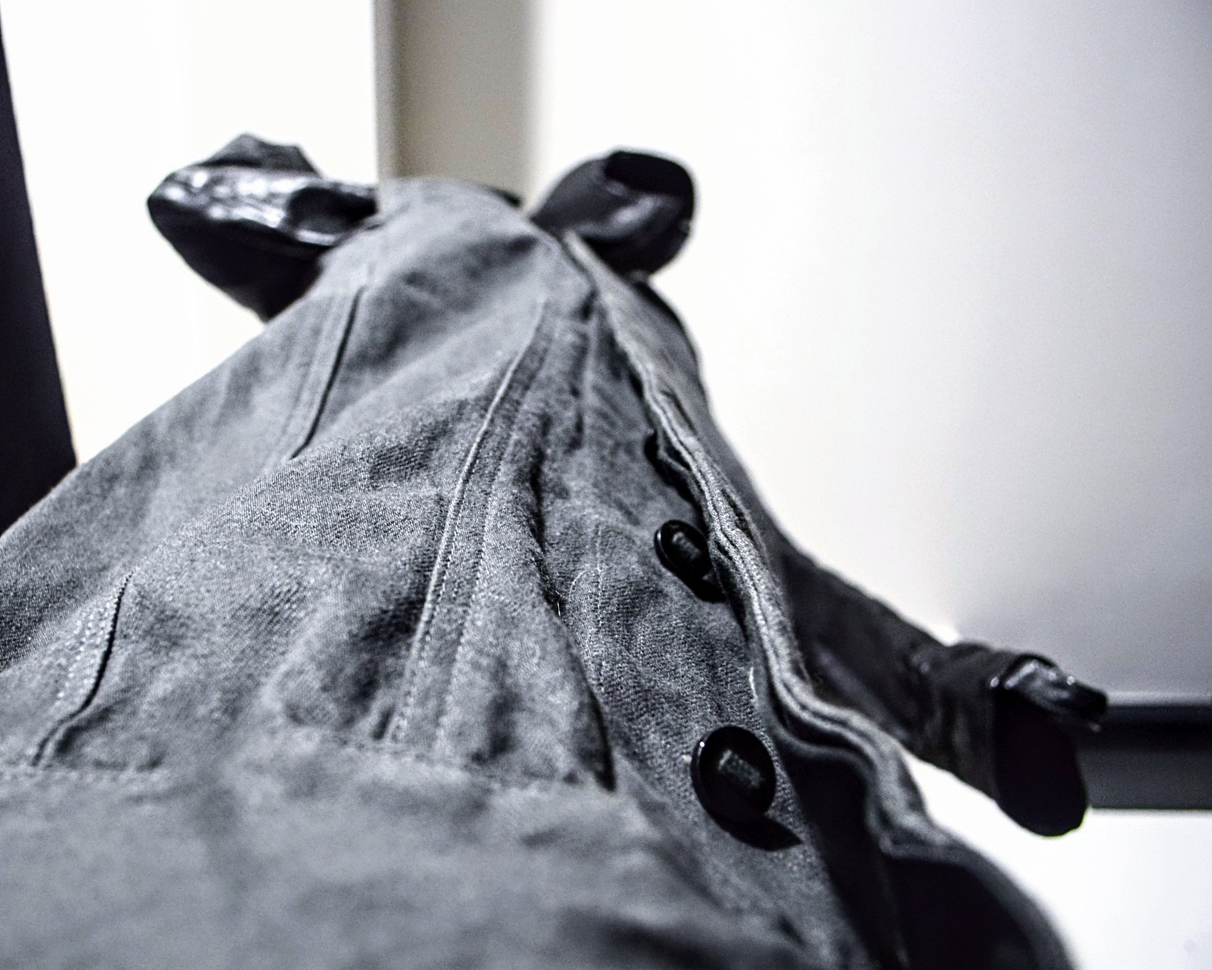 Boris Bidjan Saberi Boris Bidjan Saberi FW16 TEJANA2 F1913+F251 horse skin coat Size US L / EU 52-54 / 3 - 4 Thumbnail