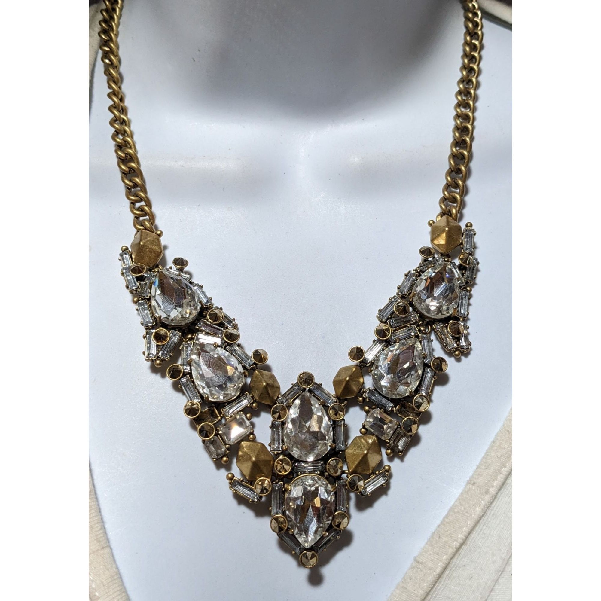 Other Stella & Dot Gold Gemmed Statement Necklace Size ONE SIZE - 6 Thumbnail