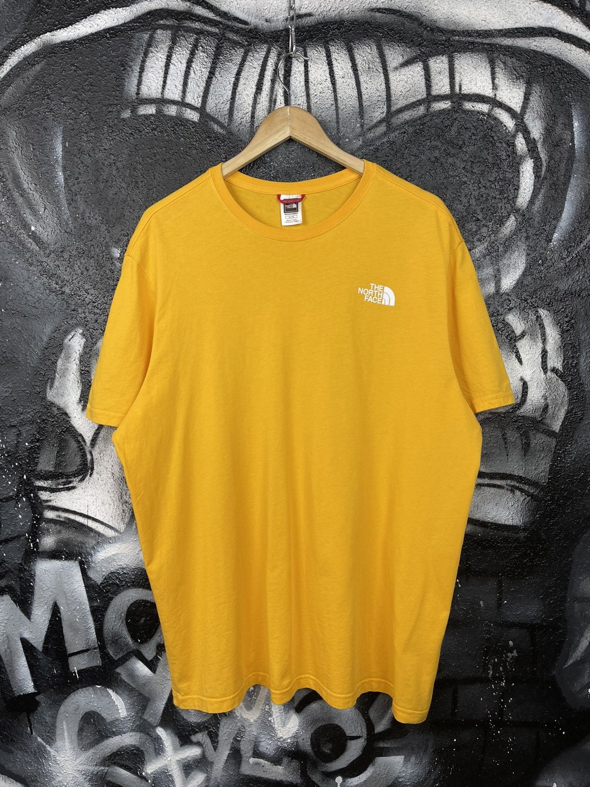 The North Face The North Face Yellow T- Shirt Big logo Men’s Size XL Size US XL / EU 56 / 4 - 3 Thumbnail