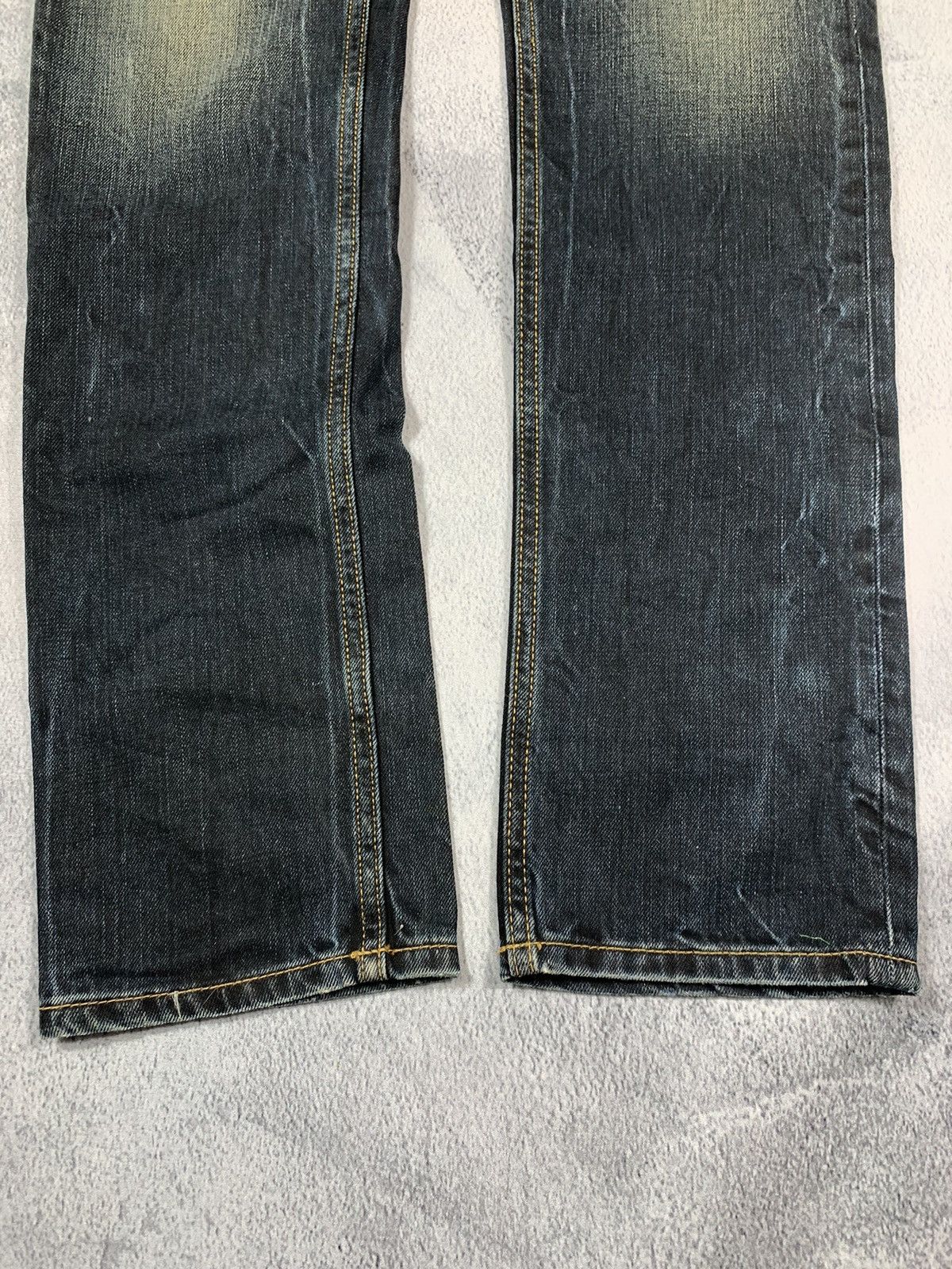 Japanese Brand × Vintage Vintage Y2K Japanese faded Bench denim jeans streetwear 30 Size US 30 / EU 46 - 7 Thumbnail