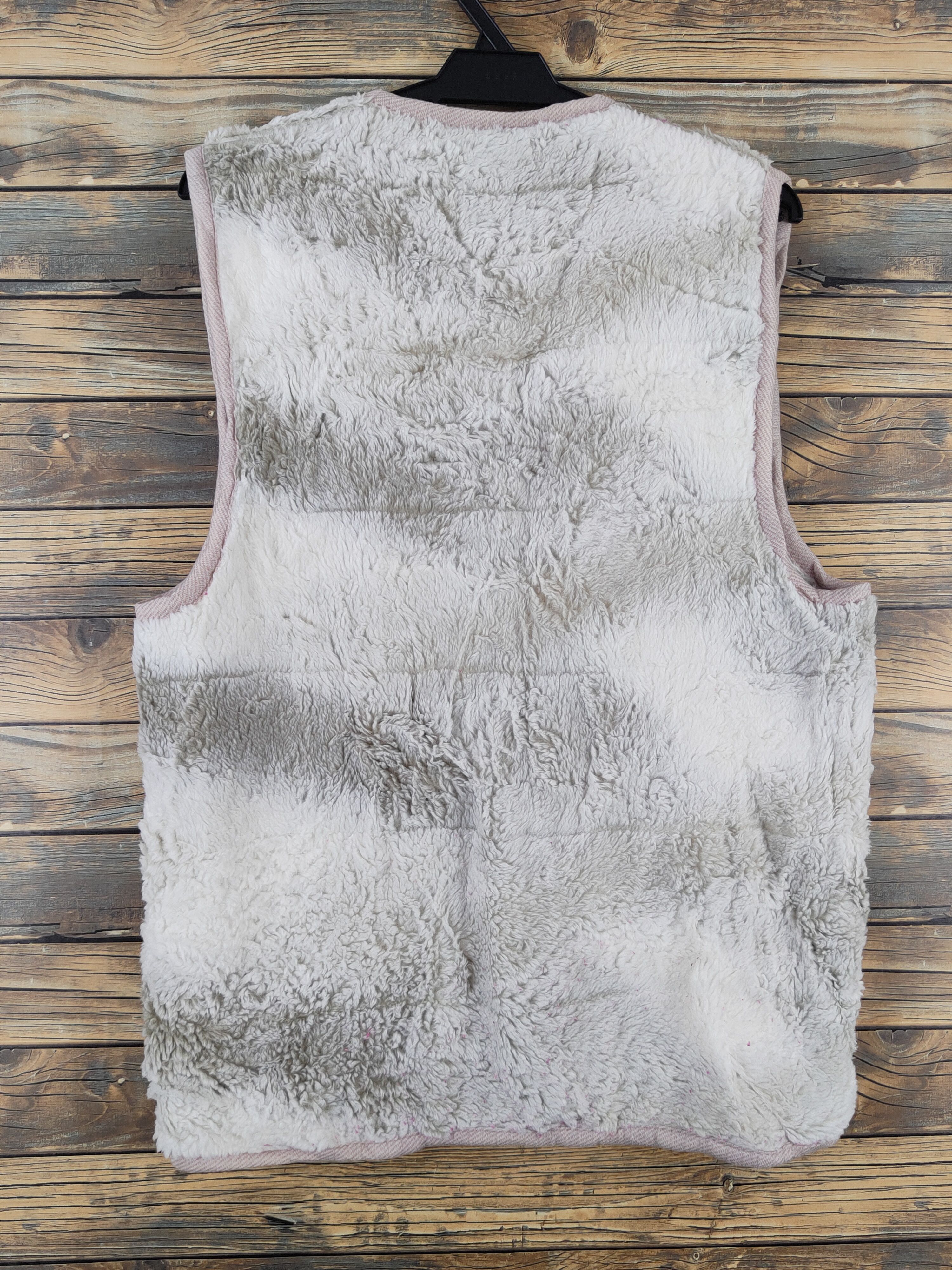 Japanese Brand × Vintage Vintage Japanese Brand White Green Fur Faux Toggle Vests Size M / US 6-8 / IT 42-44 - 7 Thumbnail