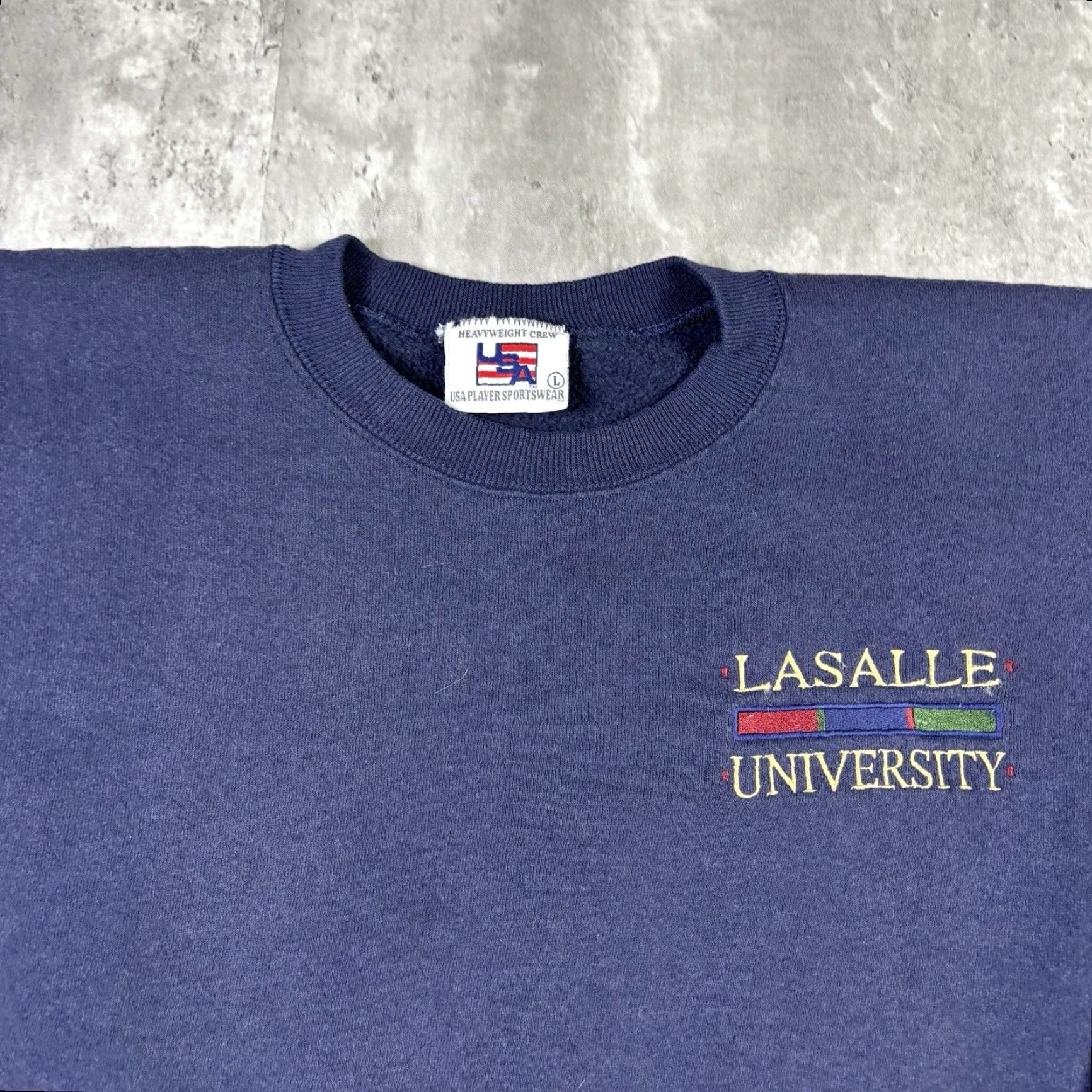 Logo 7 VINTAGE Lasalle University Embroidered Logo Pullover Crewneck Sweatshirt L Blue 90s Mens Sweatshirt Size US L / EU 52-54 / 3 - 3 Thumbnail