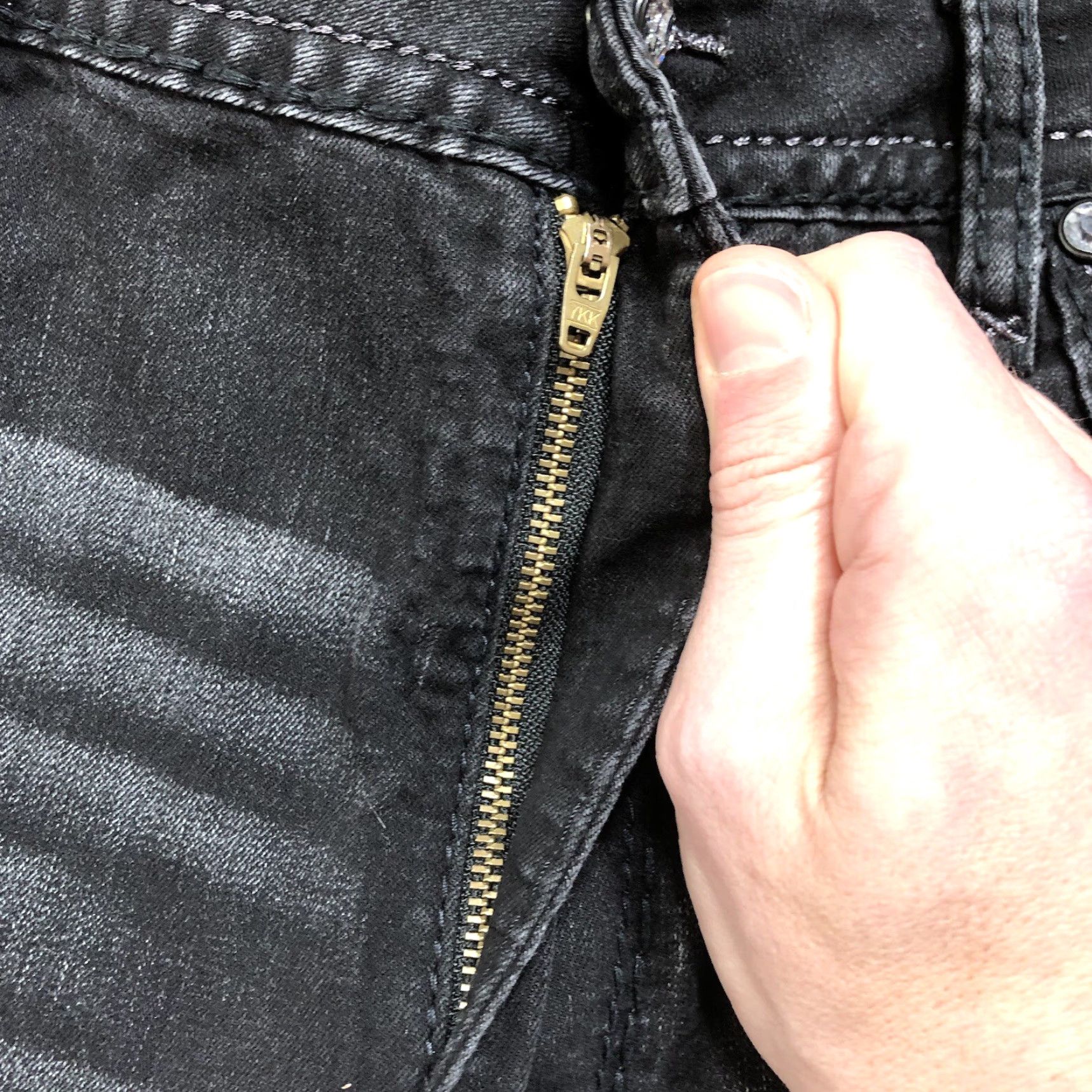 Vintage VINTAGE Rock Revival Jeans Black Womens 34 Slim Ankle 5-Pocket Denim Distressed Embroidered Rhinestone Sequin Studded Rock Biker Metal Size 24" / US 00 / IT 34 - 7 Thumbnail