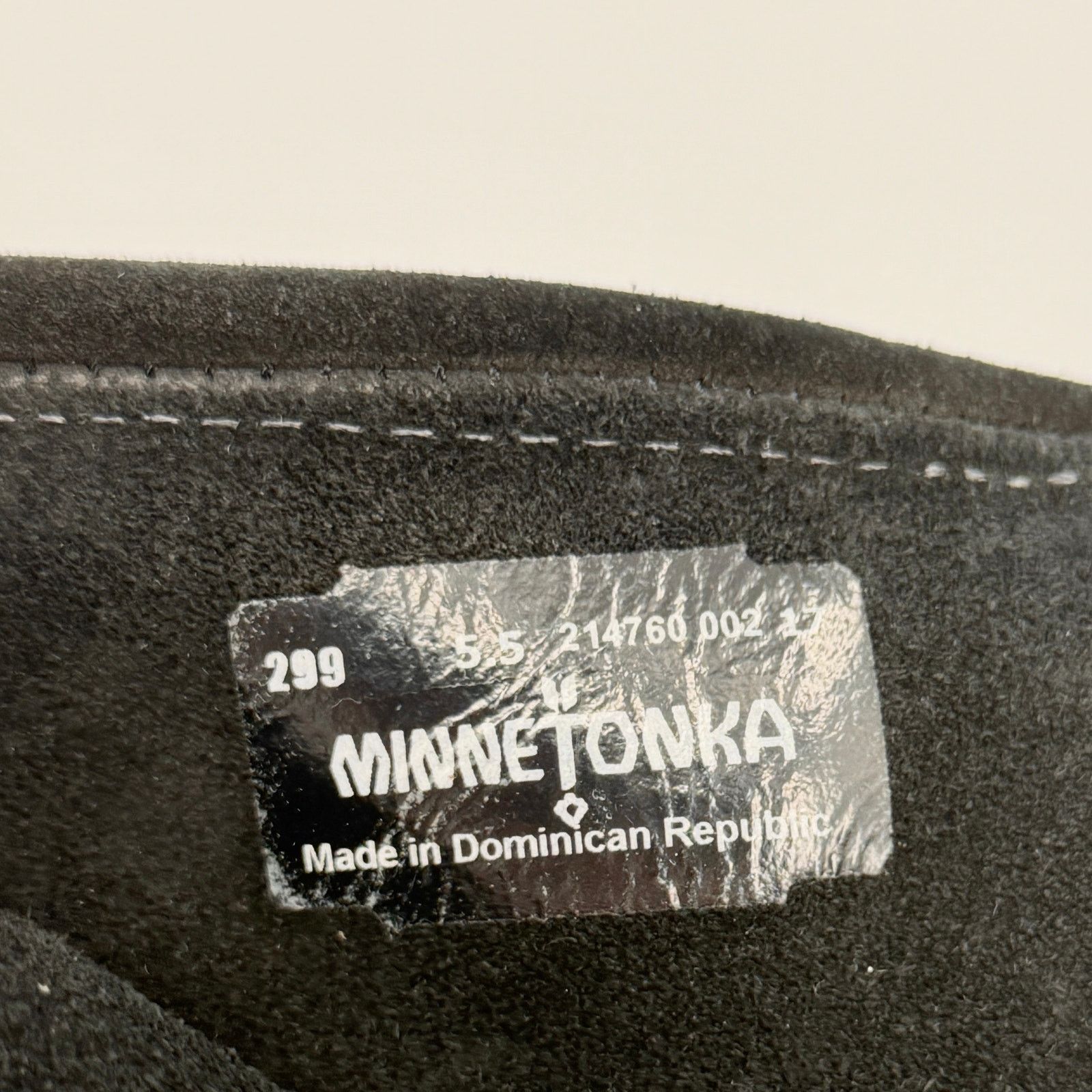 Minnetonka Black Genuine Leather Fringe Back Zip Moccasin Booties Size US 5.5 / IT 35.5 - 9 Thumbnail