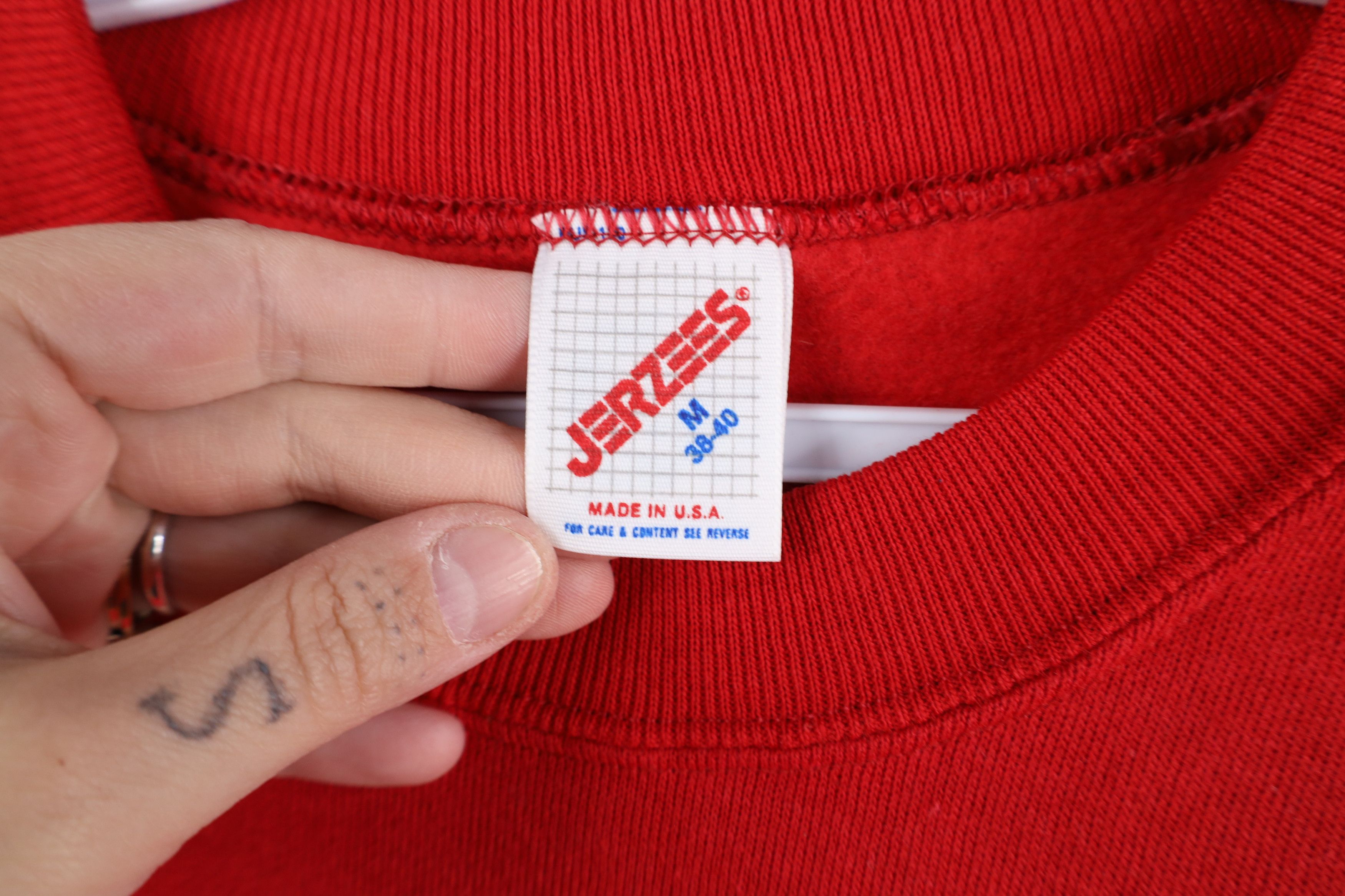 Vintage Deadstock Vintage 90s Streetwear Crewneck Sweatshirt Red USA Size US M / EU 48-50 / 2 - 9 Thumbnail