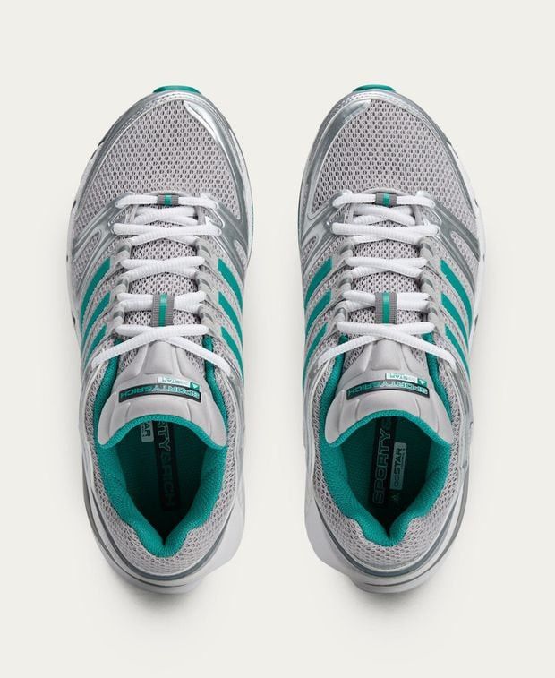 Adidas Sneakers Size US 11 / EU 44 - 1 Thumbnail