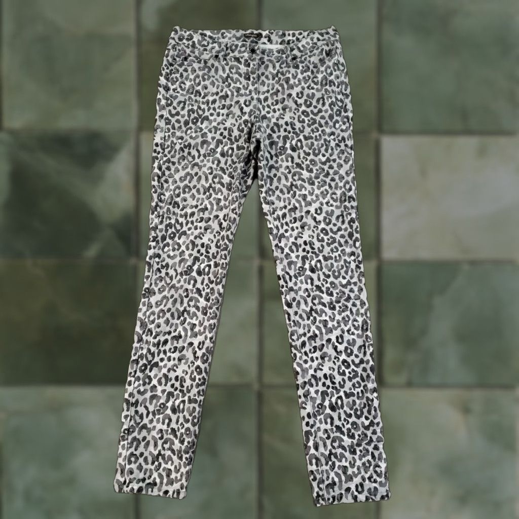 J.McLaughlin VINTAGE J McLaughlin Pants Womens Size 8 Animal Print Cotton Spandex Straight Leg Gray Size 30" / US 8 / IT 44 - 1 Thumbnail