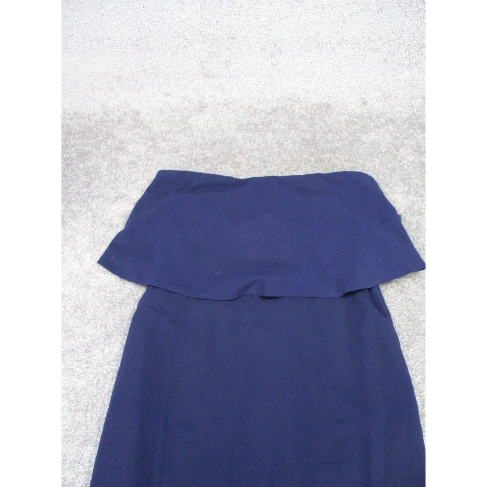 Lulus **Lulus Women's Navy Blue Strapless Sheath Dress Small NEW** Lulus Women's Navy Blue Strapless Sheath Dress Small NEW Size S / US 4 / IT 40 - 2 Thumbnail