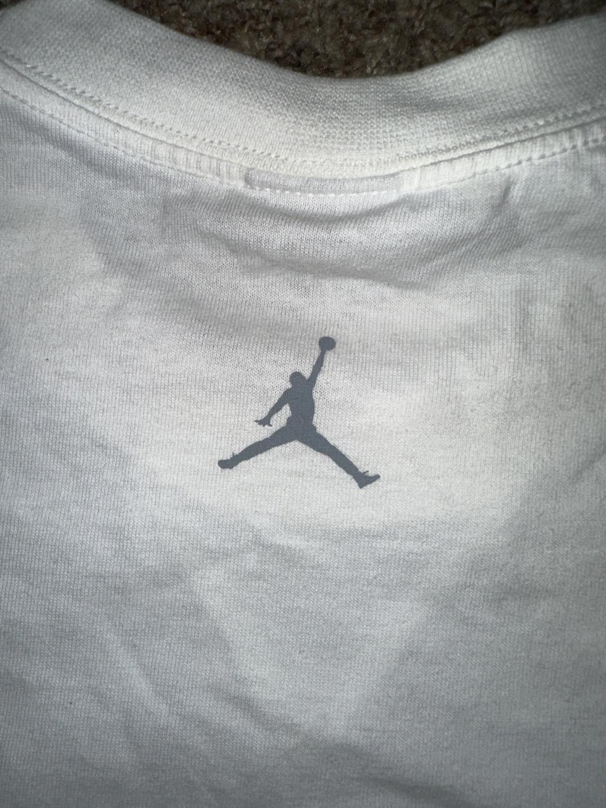 Jordan Brand VINTAGE Air Jordan Carmelo Anthony Logo White Shirt Sample 2006 Size US XL / EU 56 / 4 - 5 Thumbnail