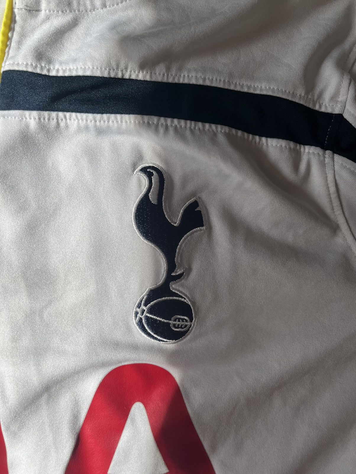 Under Armour × Vintage Tottenham Hotspurs 2014-15 home Kit Size US M / EU 48-50 / 2 - 4 Thumbnail