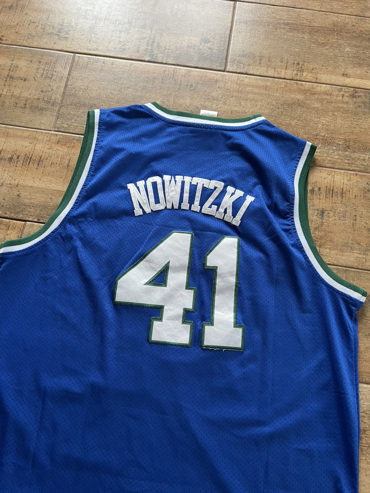 Adidas × NBA × Vintage NBA Adidas,Dallas 41 XXL, nowitzki Size US XXL / EU 58 / 5 - 7 Thumbnail