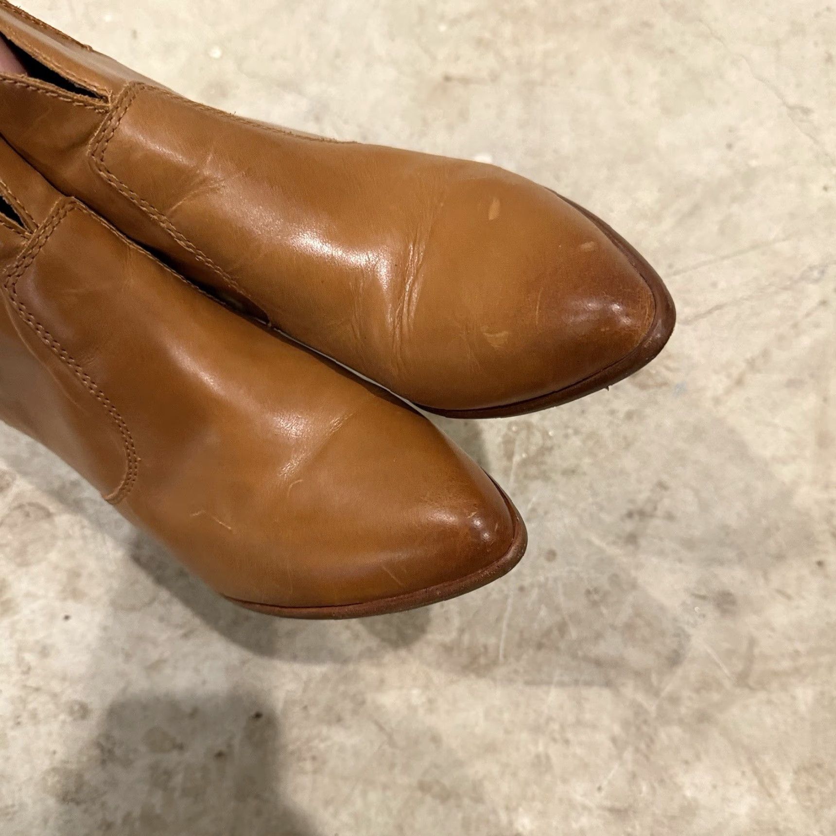 Frye VINTAGE Frye Jennifer Women's Bootie Ankle Leather Boots 8M Cognac Tan Boots Mens? Size US 8 / IT 38 - 4 Thumbnail