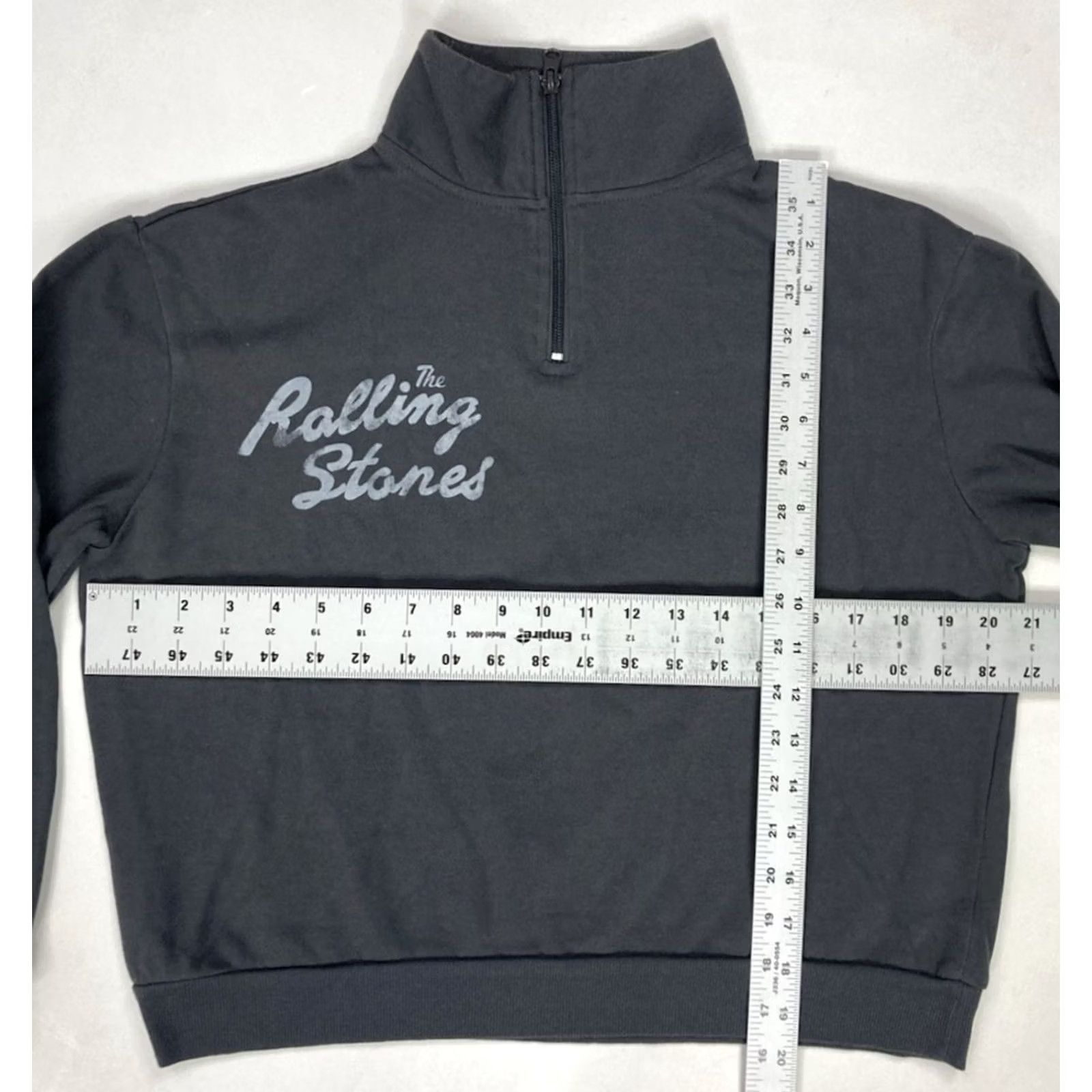 Vintage VINTAGE The Rolling Stones Sweatshirt Women Small Black Cotton Logo 1/4 Zip Lightweight Graphic Print Music Retro Band 4 Seasons Mens? Size S / US 4 / IT 40 - 5 Thumbnail
