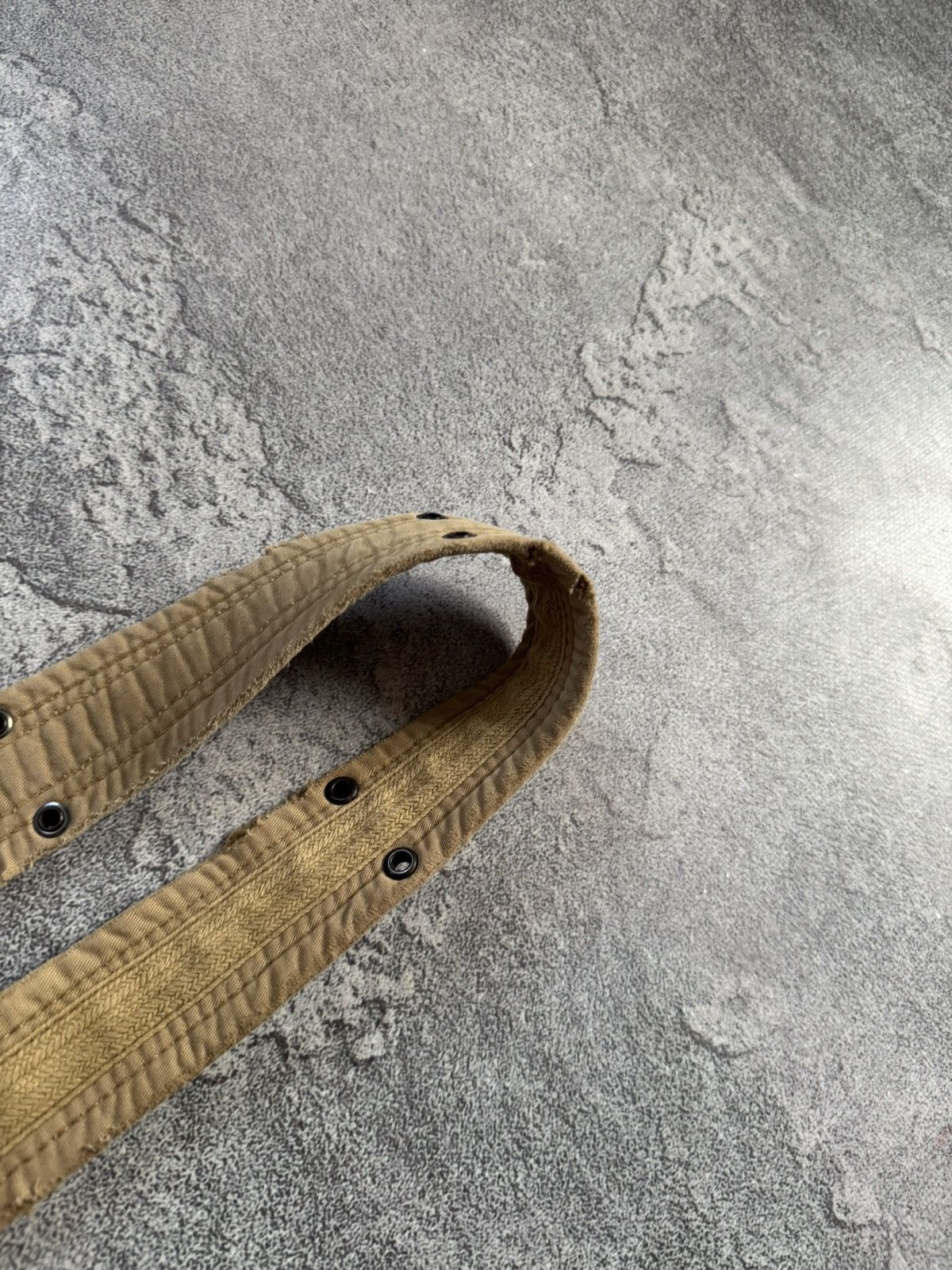 Abercrombie & Fitch Abercrombie & Fitch distressed style belt military LGB Y2K Size ONE SIZE - 8 Thumbnail