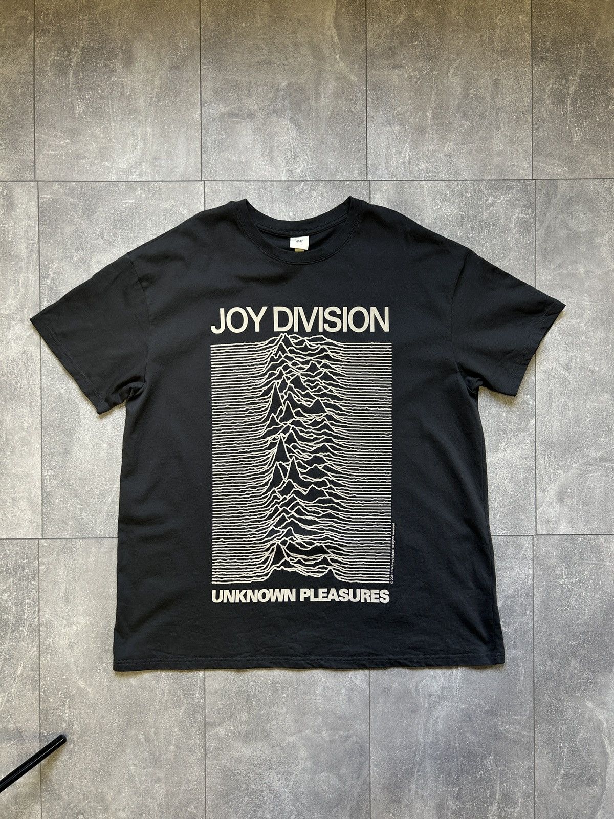 Band Tees Mens vintage Joy Division T Shirt rock band tee Size US XL / EU 56 / 4 - 9 Thumbnail