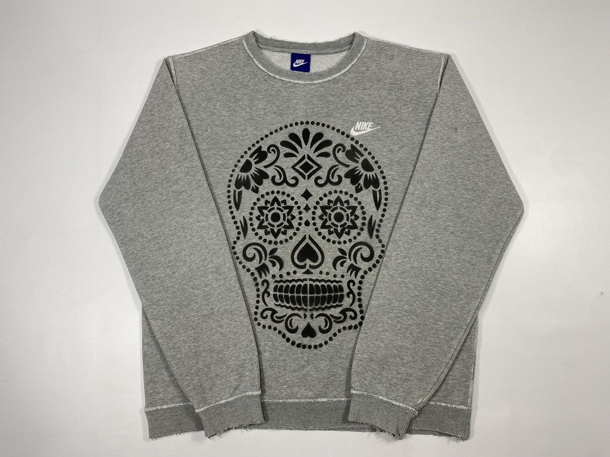 Nike 🔥LASTDROP🔥 Nike Distressed Mexican Skull Custom Sweatshirt Size US M / EU 48-50 / 2 - 22 Thumbnail