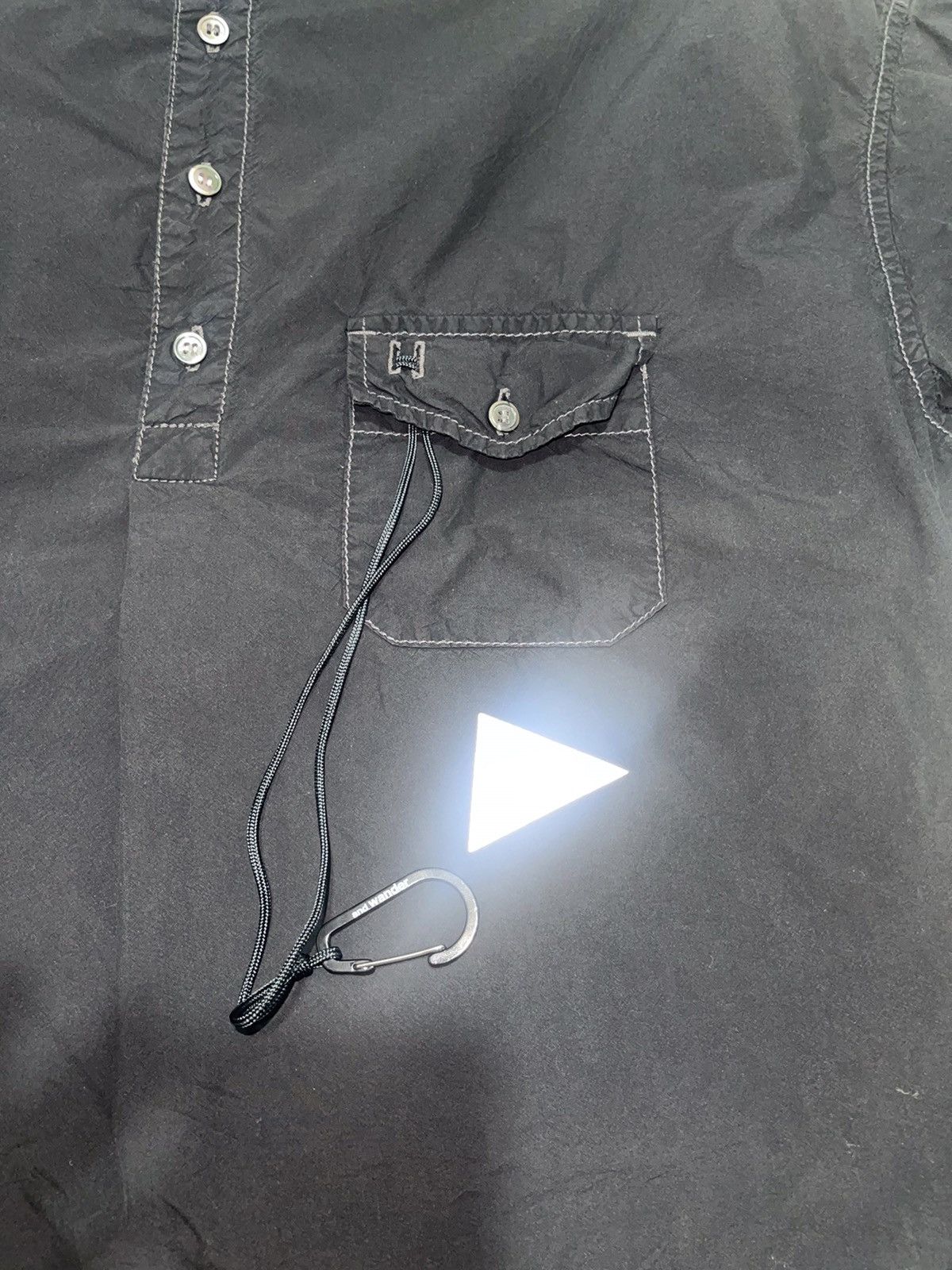 And Wander And Wender Croped SHIRT Half Button. Size US M / EU 48-50 / 2 - 8 Thumbnail
