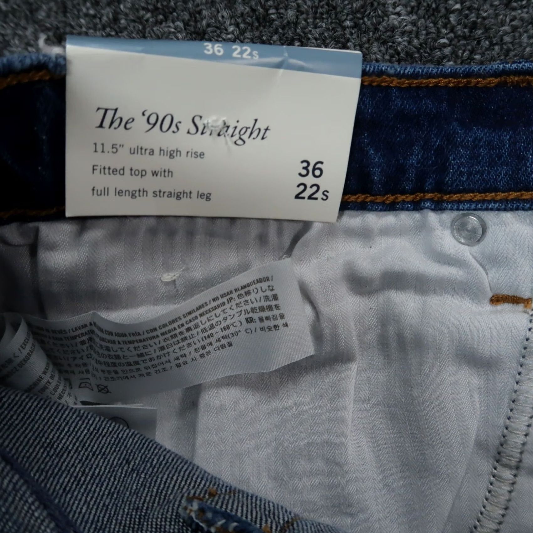 Abercrombie & Fitch Abercrombie & Fitch Jeans Womens 44x29 Blue Ultra High Rise 90s Straight NWT Size 30" / US 8 / IT 44 - 6 Thumbnail