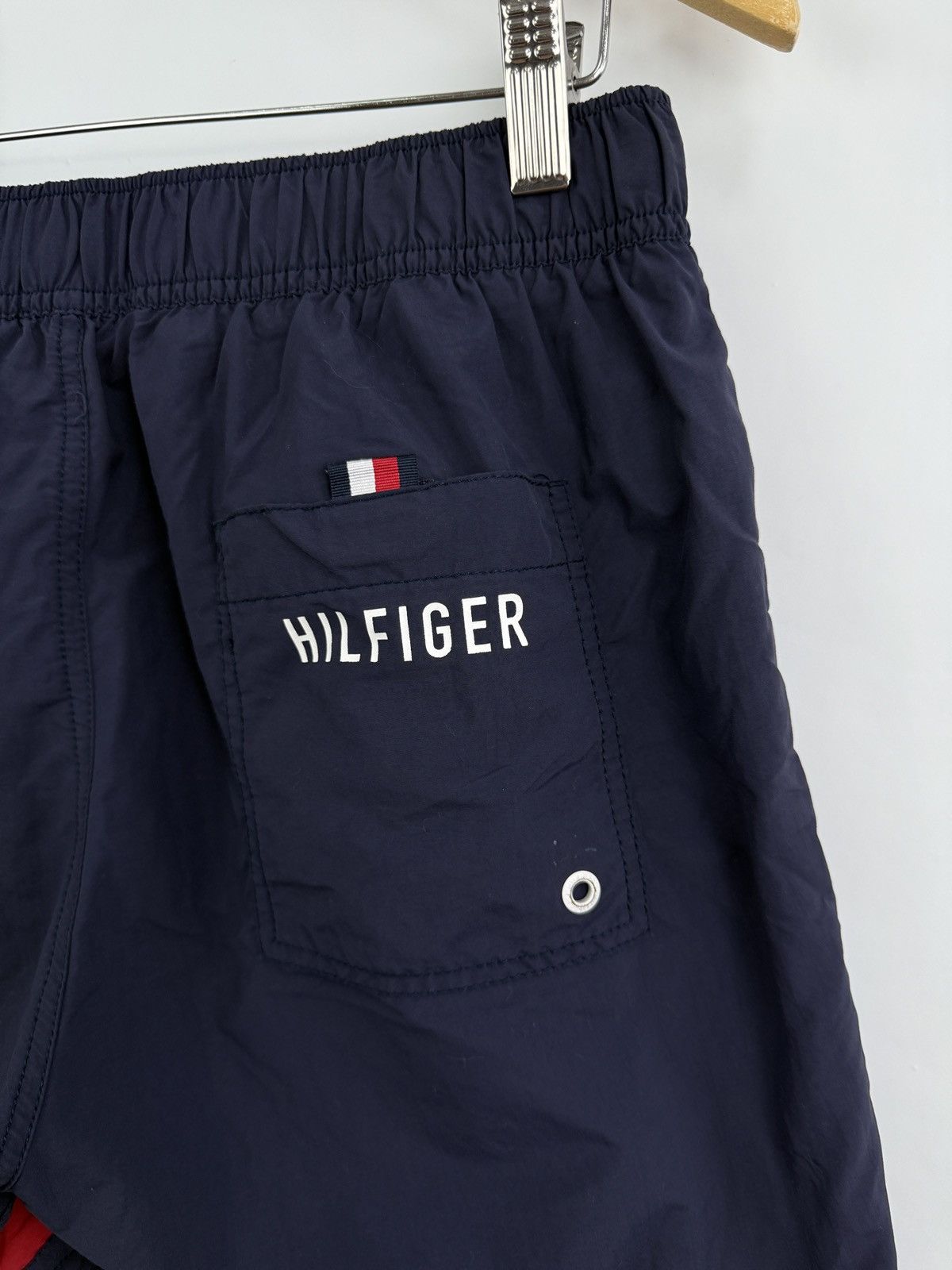 Tommy Hilfiger 🇺🇸 Y2K Tommy Hilfiger Nylon Beach Shorts Casual Streetwear Size US 32 / EU 48 - 8 Thumbnail