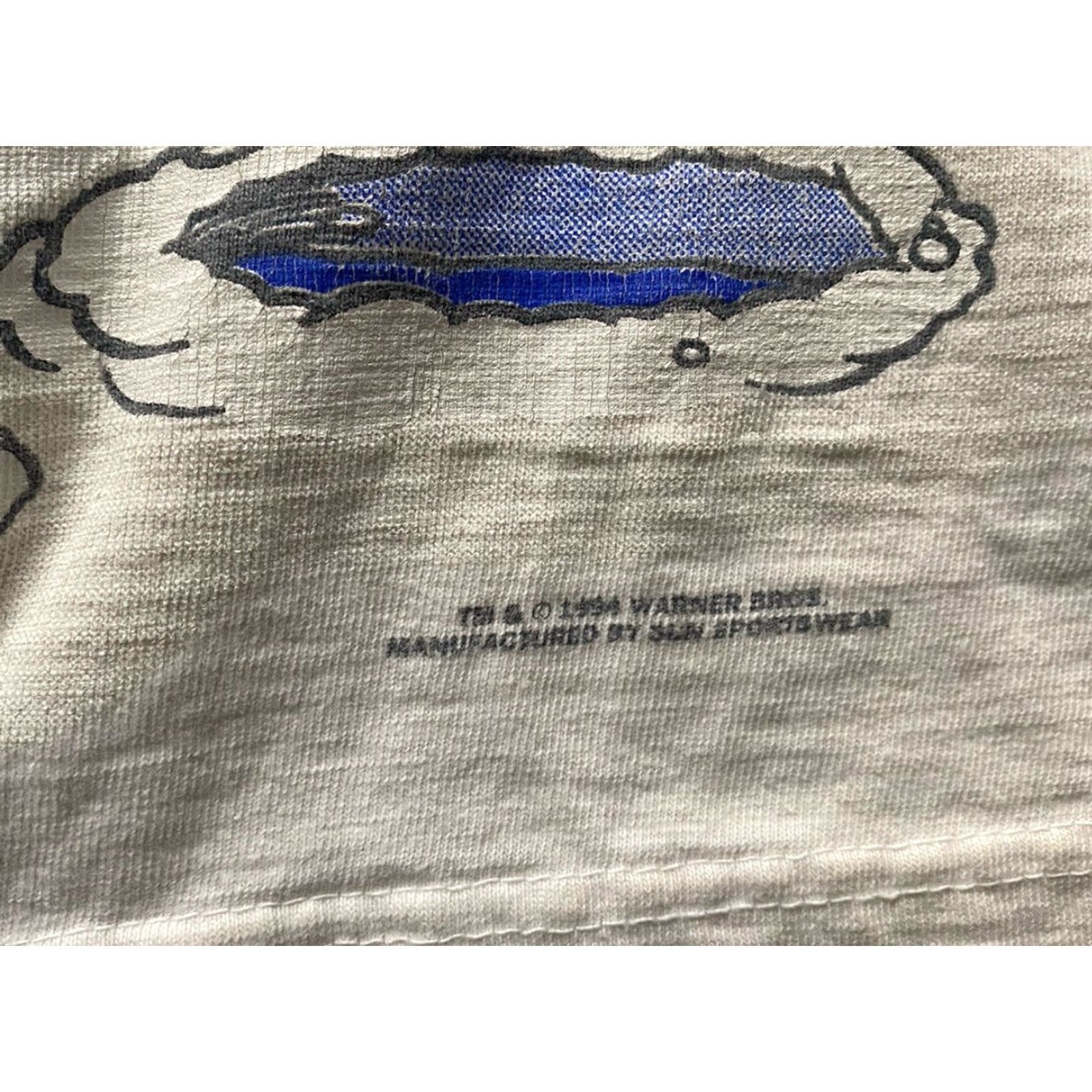 Vintage VINTAGE 1990s Bugs Bunny T Shirt Warner Bros Prime Harvest Men XL Christmas White Shirt Mens XL Christmas Size US XL / EU 56 / 4 - 5 Thumbnail