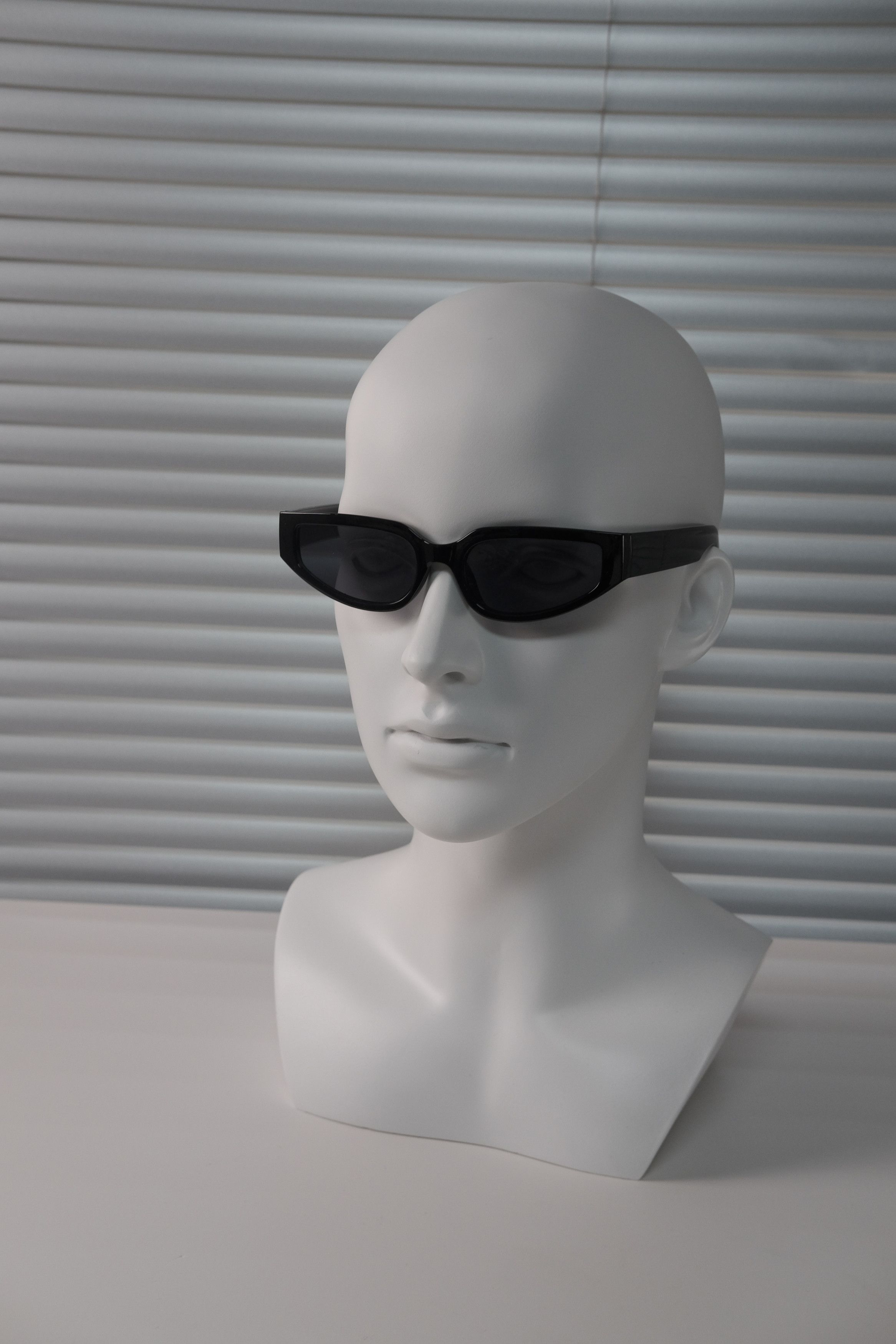 Japanese Brand Vtg Y2k Avant Garde Future Sunglasses Black Unisex One Size Size ONE SIZE - 4 Thumbnail