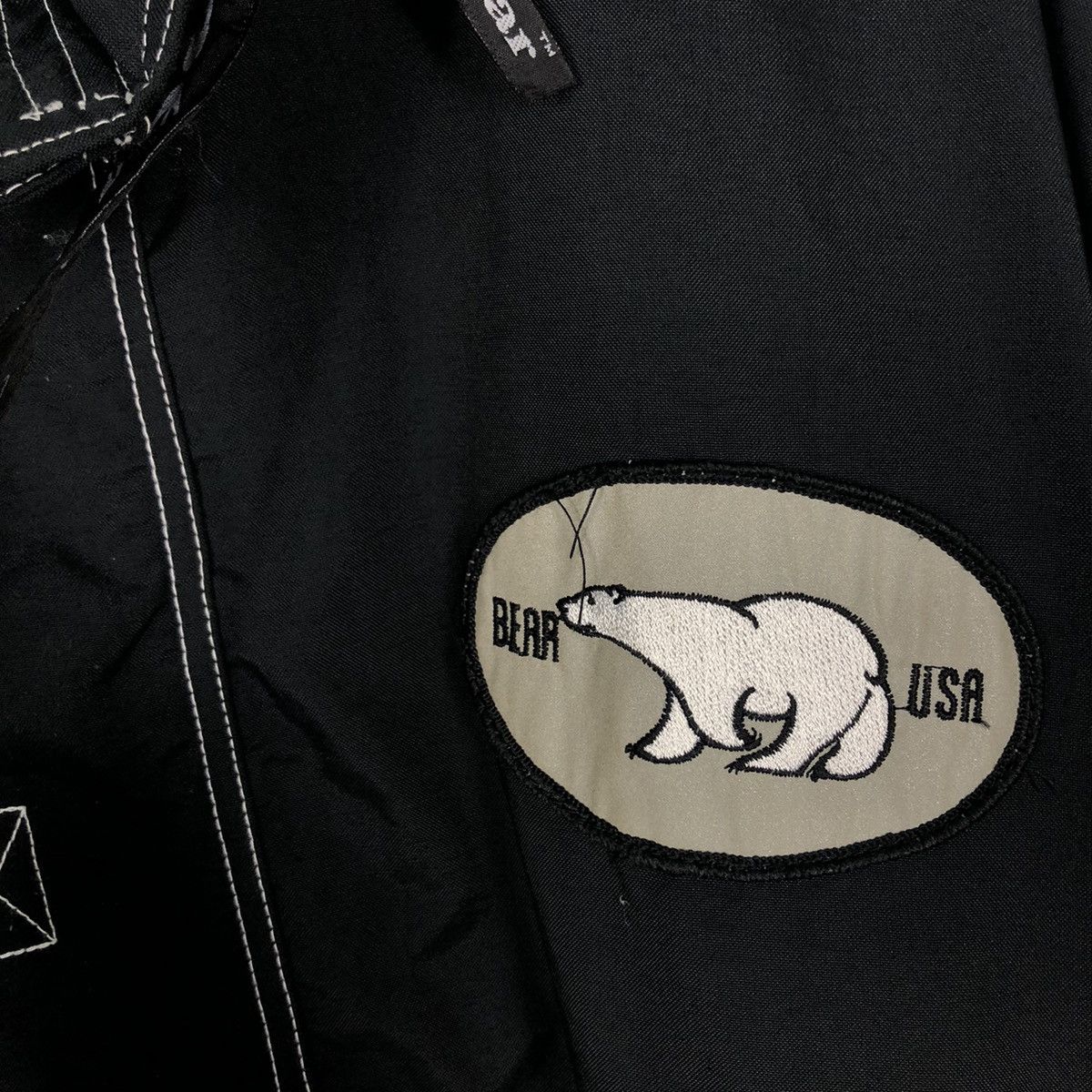 Japanese Brand 🔥90’s Oversized Ski Jacket Bear Hunting Survival Design Size US L / EU 52-54 / 3 - 10 Thumbnail