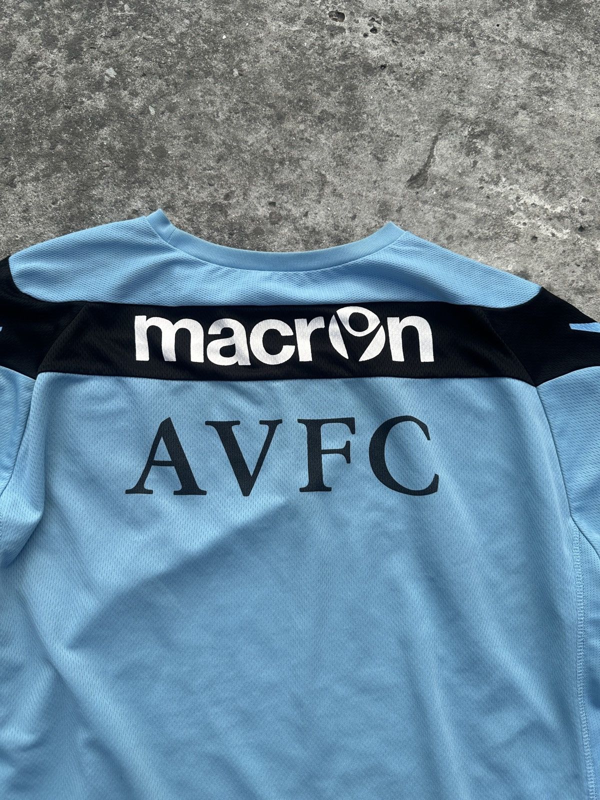 Macron Macron Aston Villa Soccer Jersey Blokecore Style VTg XL Rare Size US XL / EU 56 / 4 - 6 Thumbnail