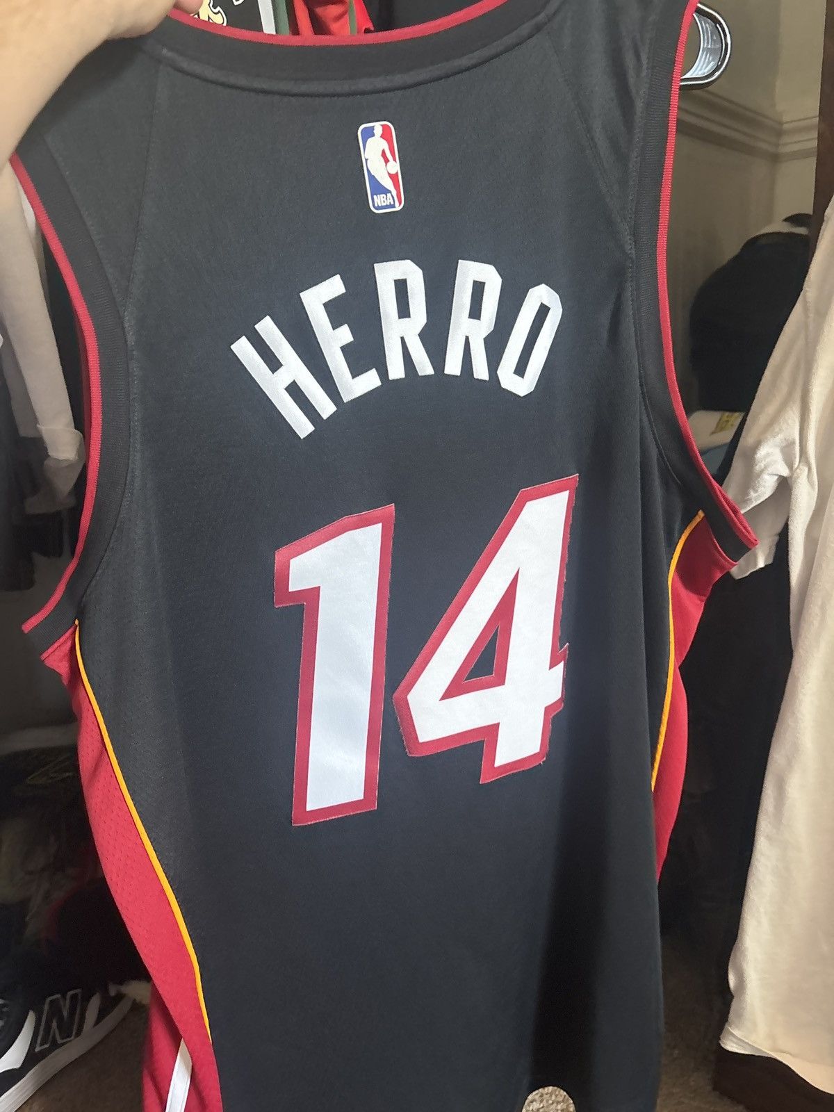 NBA × Nike MIAMI HEAT TYLER HERRO XL JERSEY AUTHENTIC NIKE Size US XL / EU 56 / 4 - 1 Thumbnail