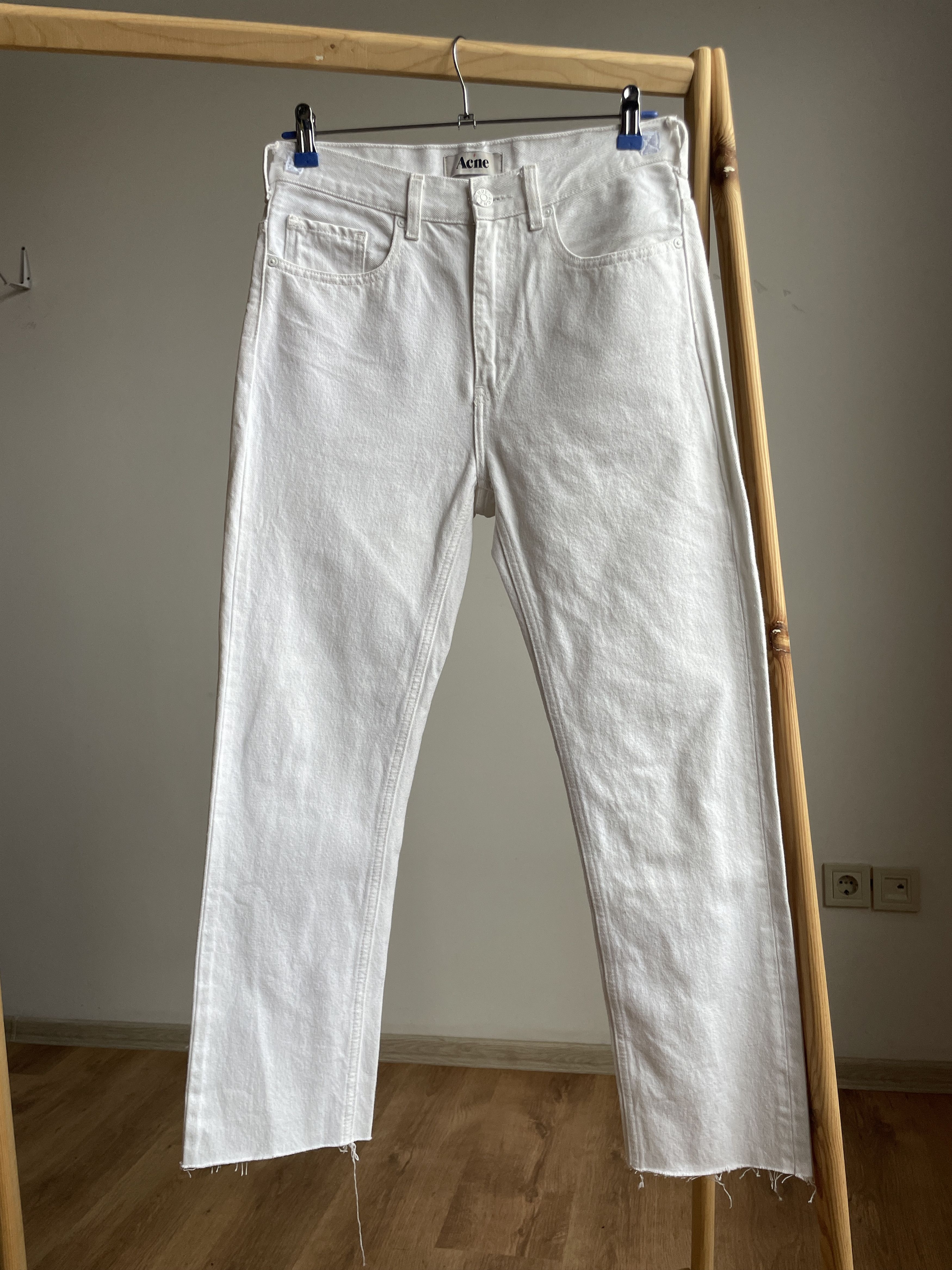Acne Studios Acne Studios Jones/Optic White Cropped Denim Size 30 Size US 30 / EU 46 - 1 Thumbnail