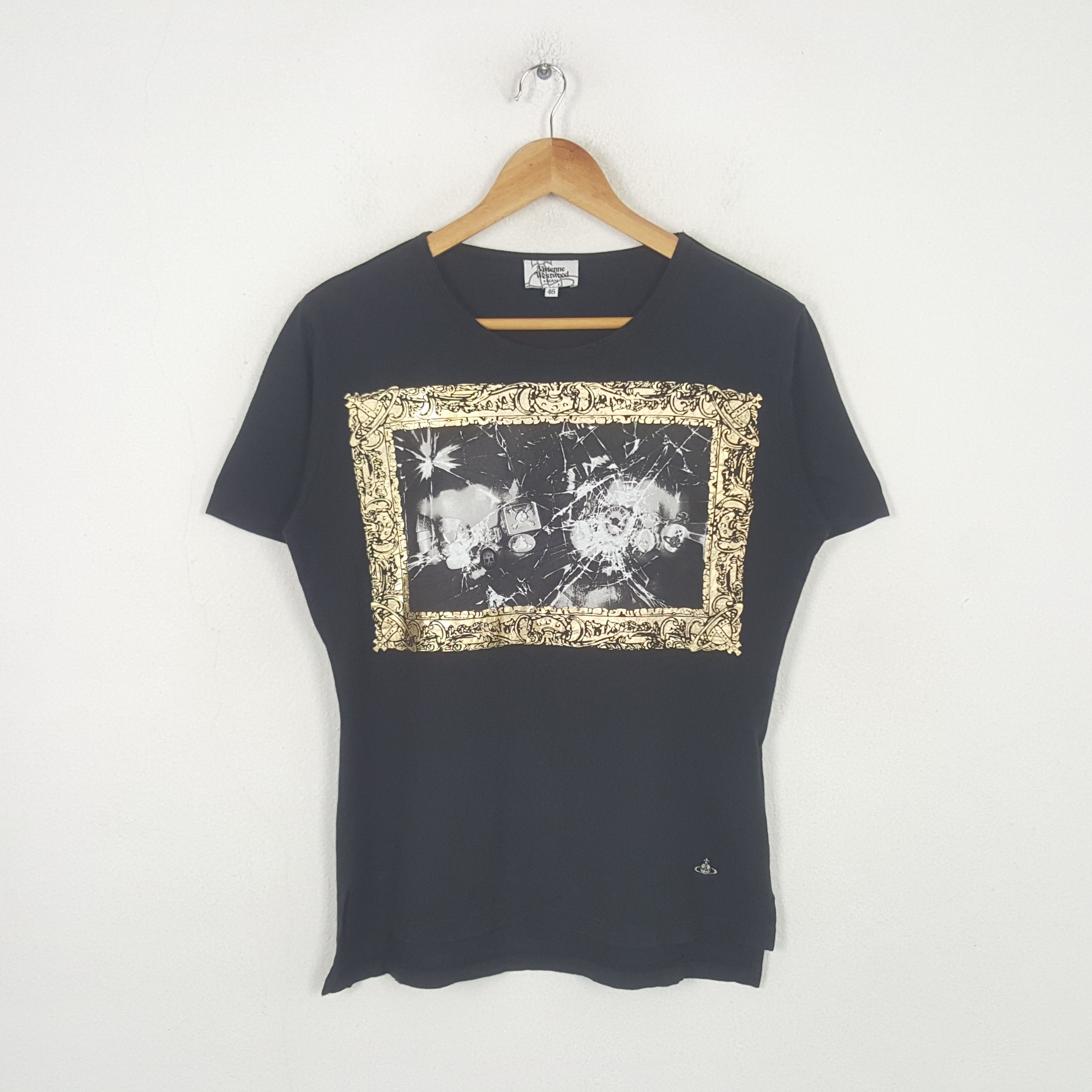 Vivienne Westwood Vintage Vivienne Westwood Italian Brand Tshirt RR1 Size US M / EU 48-50 / 2 - 1 Thumbnail