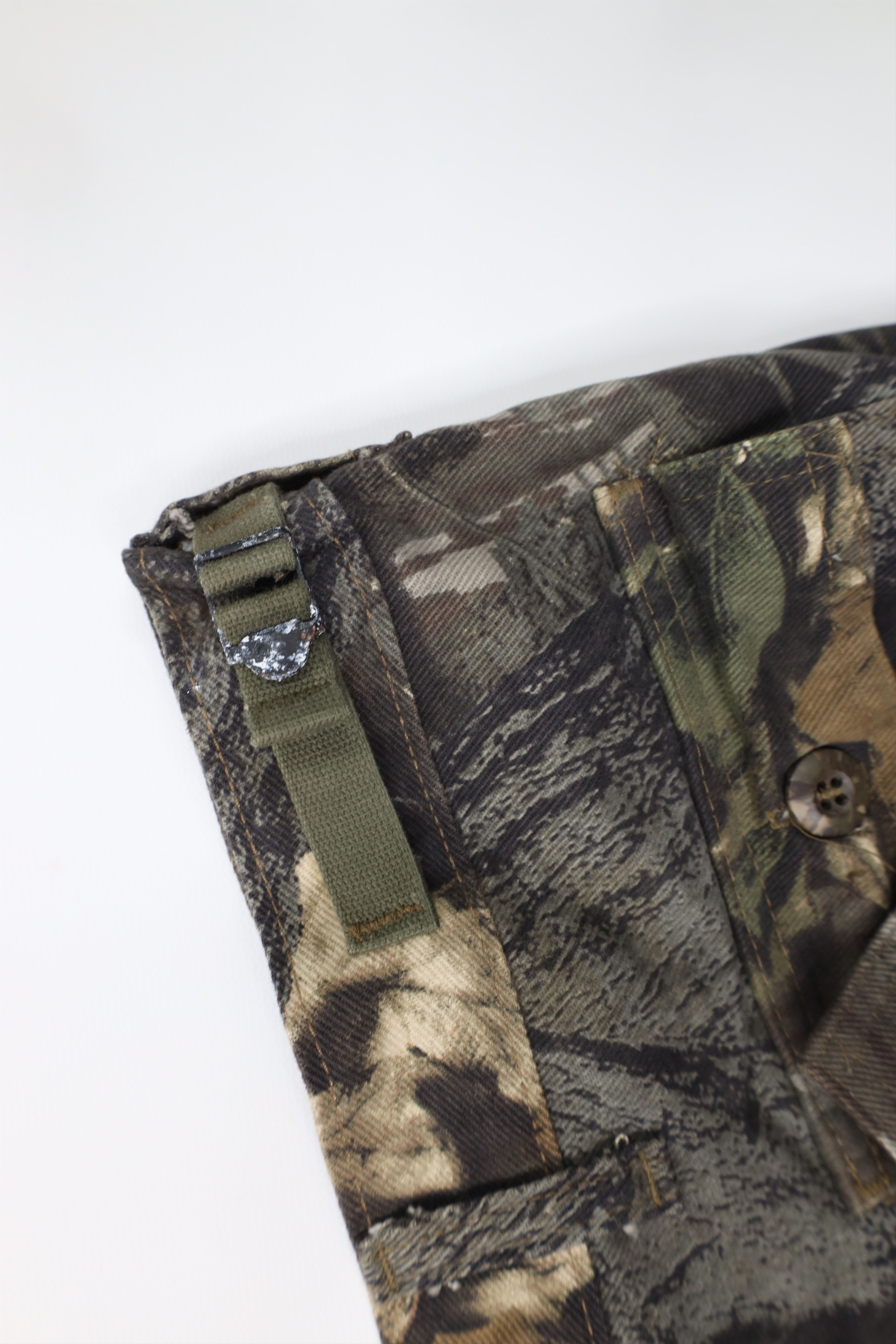 Vintage Vintage 90s Streetwear Camouflage Wide Leg Cargo Pants USA Size US 40 / EU 56 - 9 Thumbnail