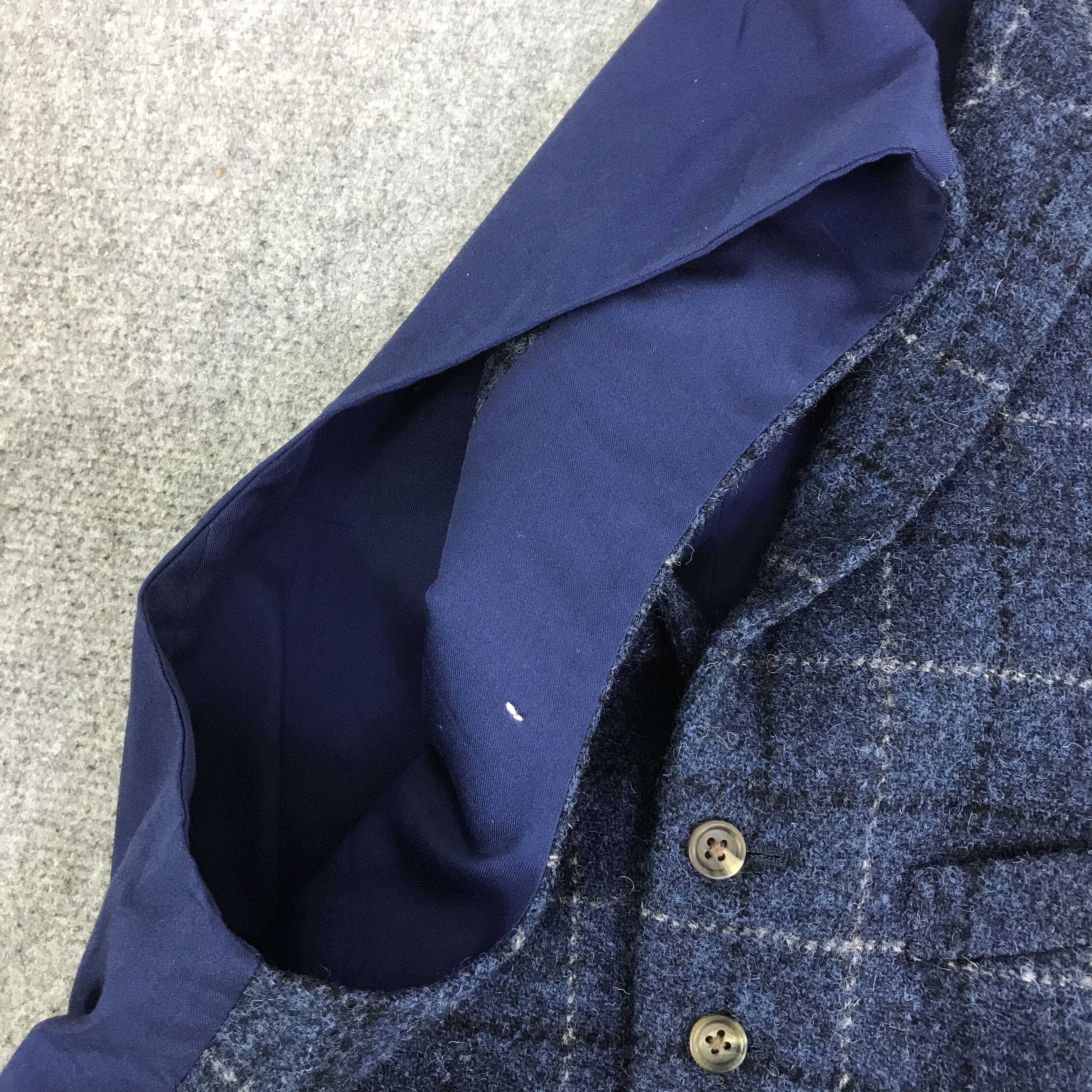 Harris Tweed HARRIS TWEED CLASSIC VEST K108B10 Size US M / EU 48-50 / 2 - 7 Thumbnail