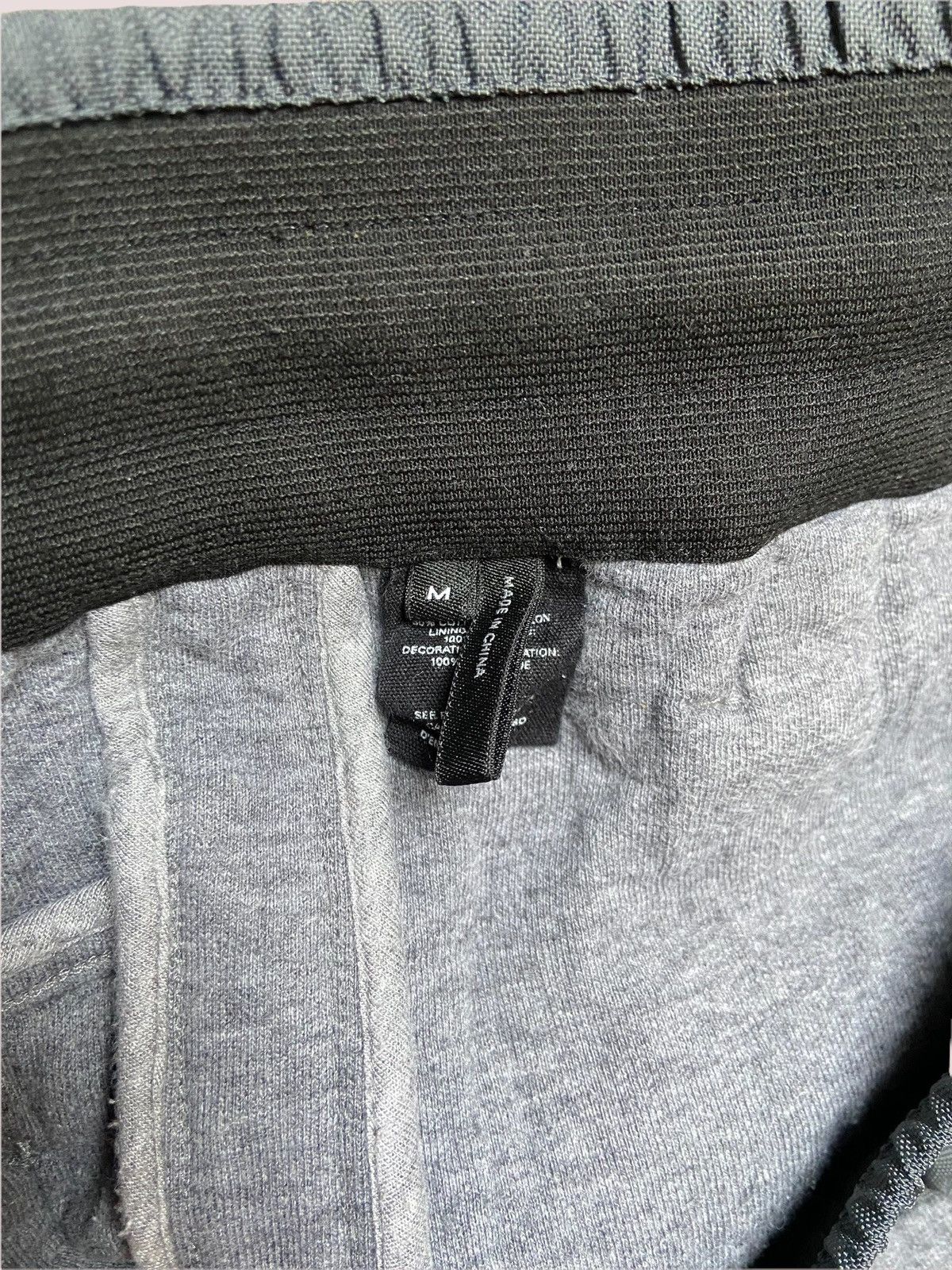 Helmut Lang Helmut Lang Grey Track Shorts Size US 32 / EU 48 - 4 Thumbnail