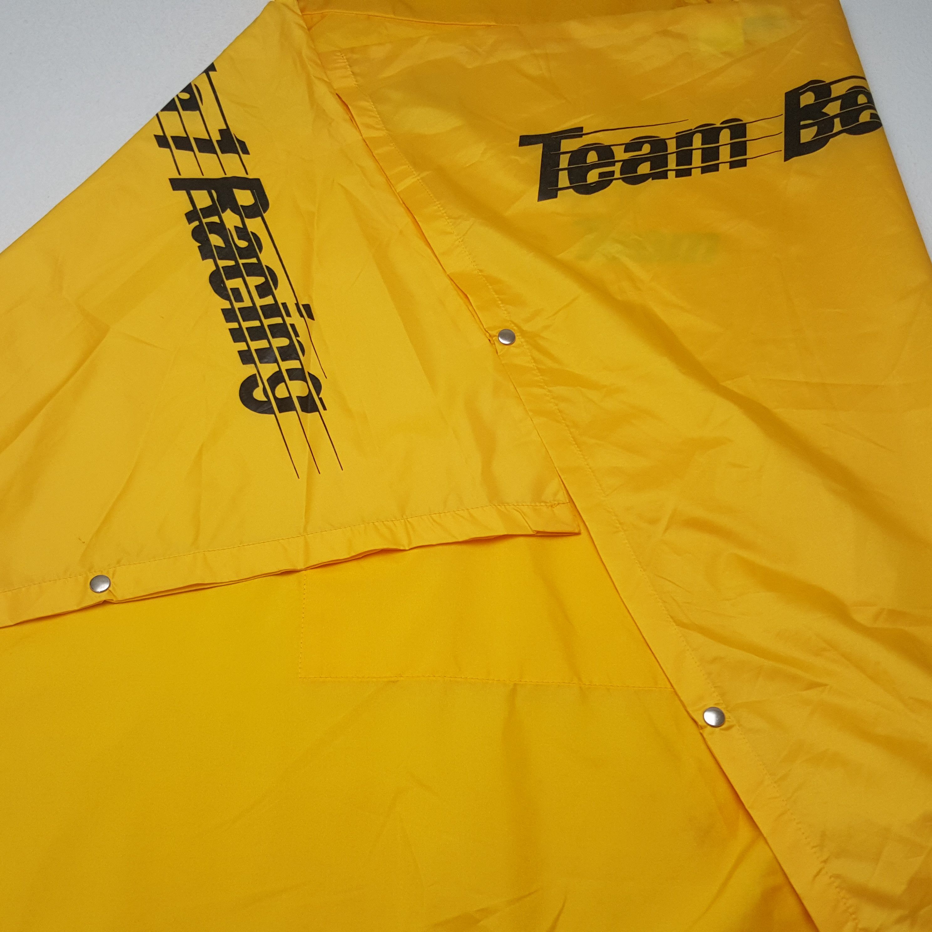 Benetton × Vintage Vintage Team Benetton Formula 1 Racing Rain Jacket Size US XL / EU 56 / 4 - 5 Thumbnail