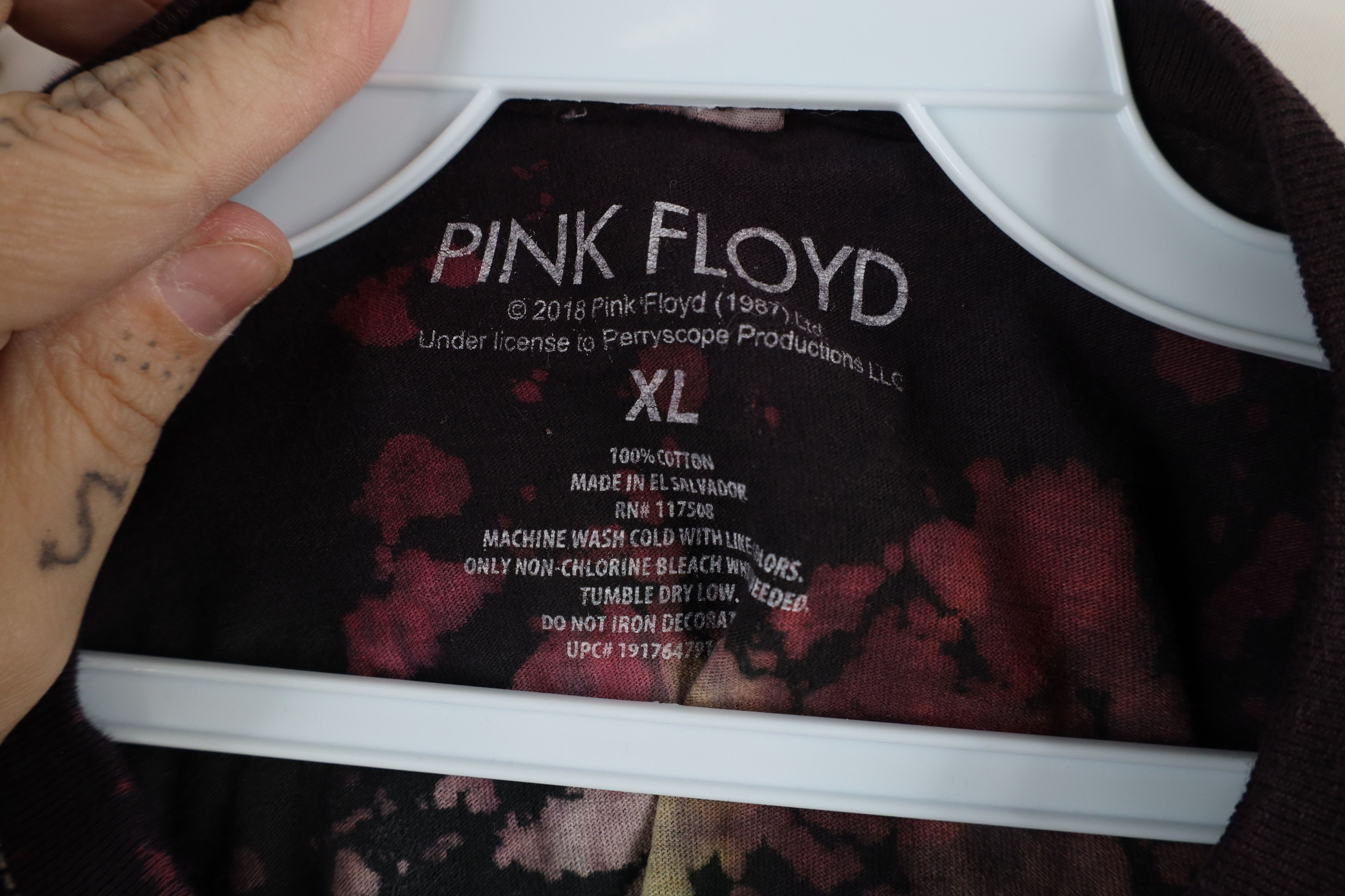 Vintage Retro Pink Floyd Rainbow Dark Side of the Moon Band T-Shirt Size US XL / EU 56 / 4 - 5 Thumbnail